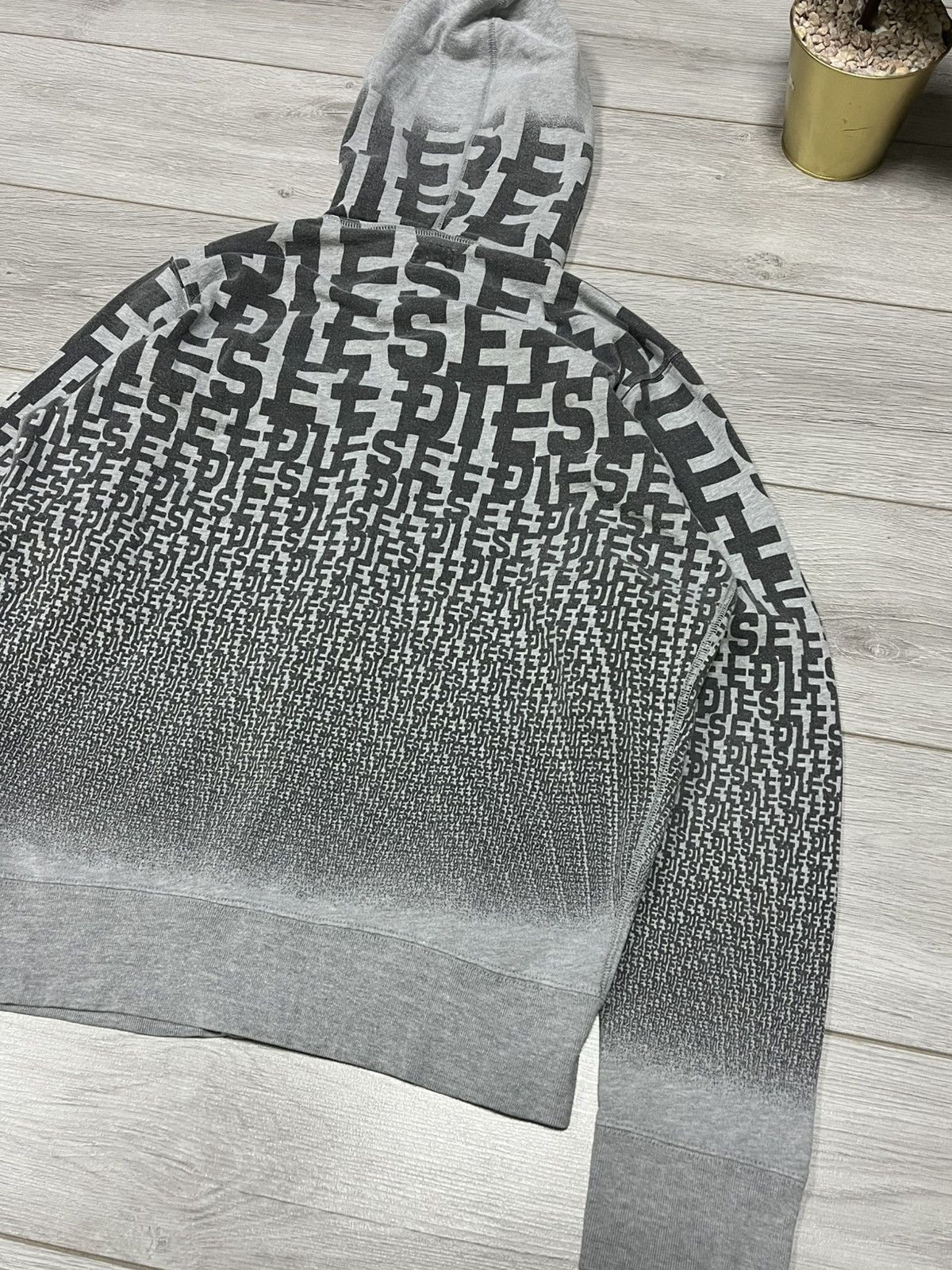 Diesel Diesel vintage monogram all over print letters zip hoodie Size US XL / EU 56 / 4 - 10 Thumbnail