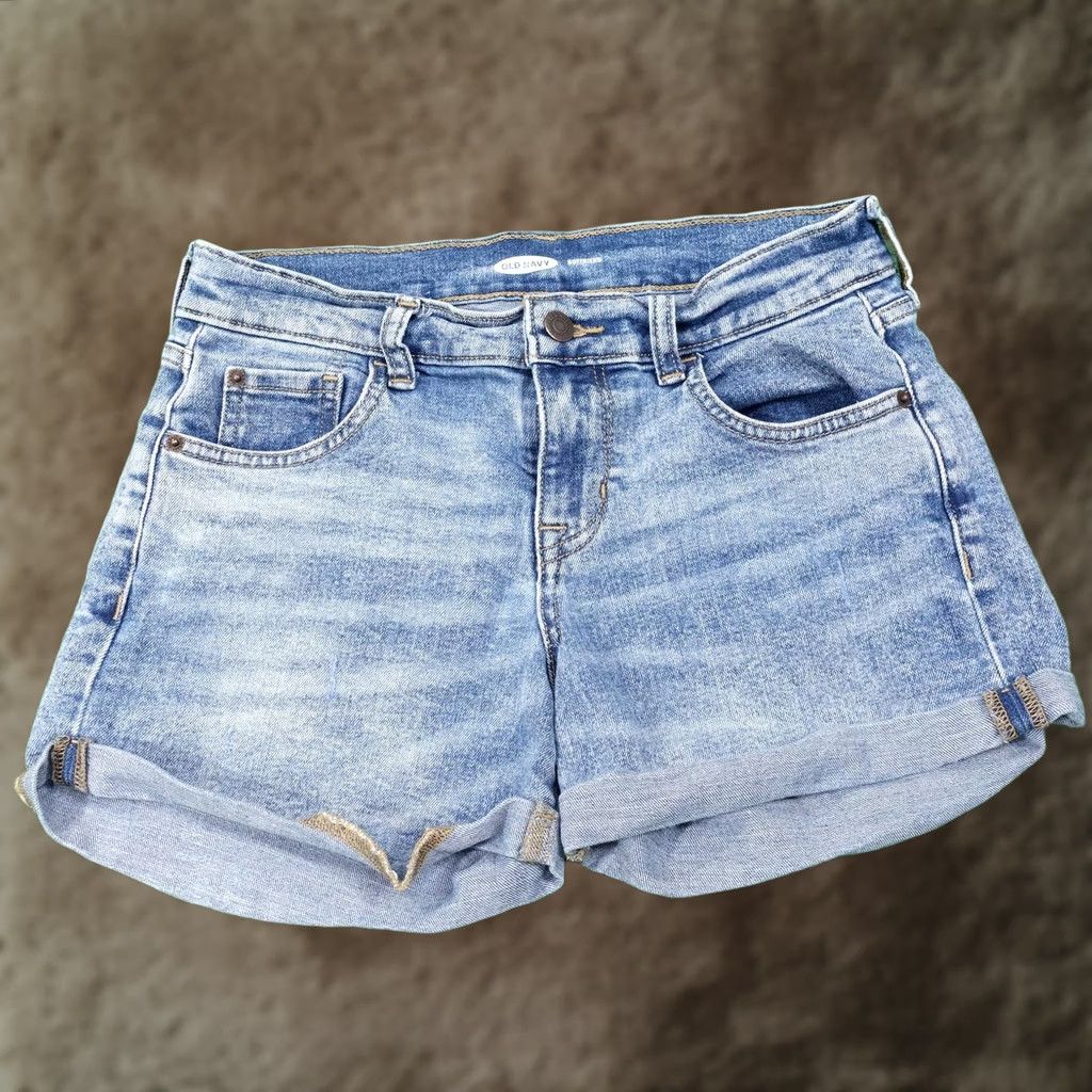 Old Navy Old Navy Boyfriend Shorts Womens 2 Blue Denim 28 Waist 3 Inseam Cuffed Size 26" / US 2 / IT 38 - 1 Thumbnail