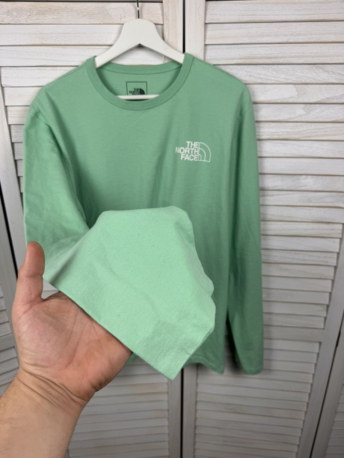 The North Face The North Face Men's Green Long Sleeve Crew Neck T-Shirt L Size US L / EU 52-54 / 3 - 8 Thumbnail