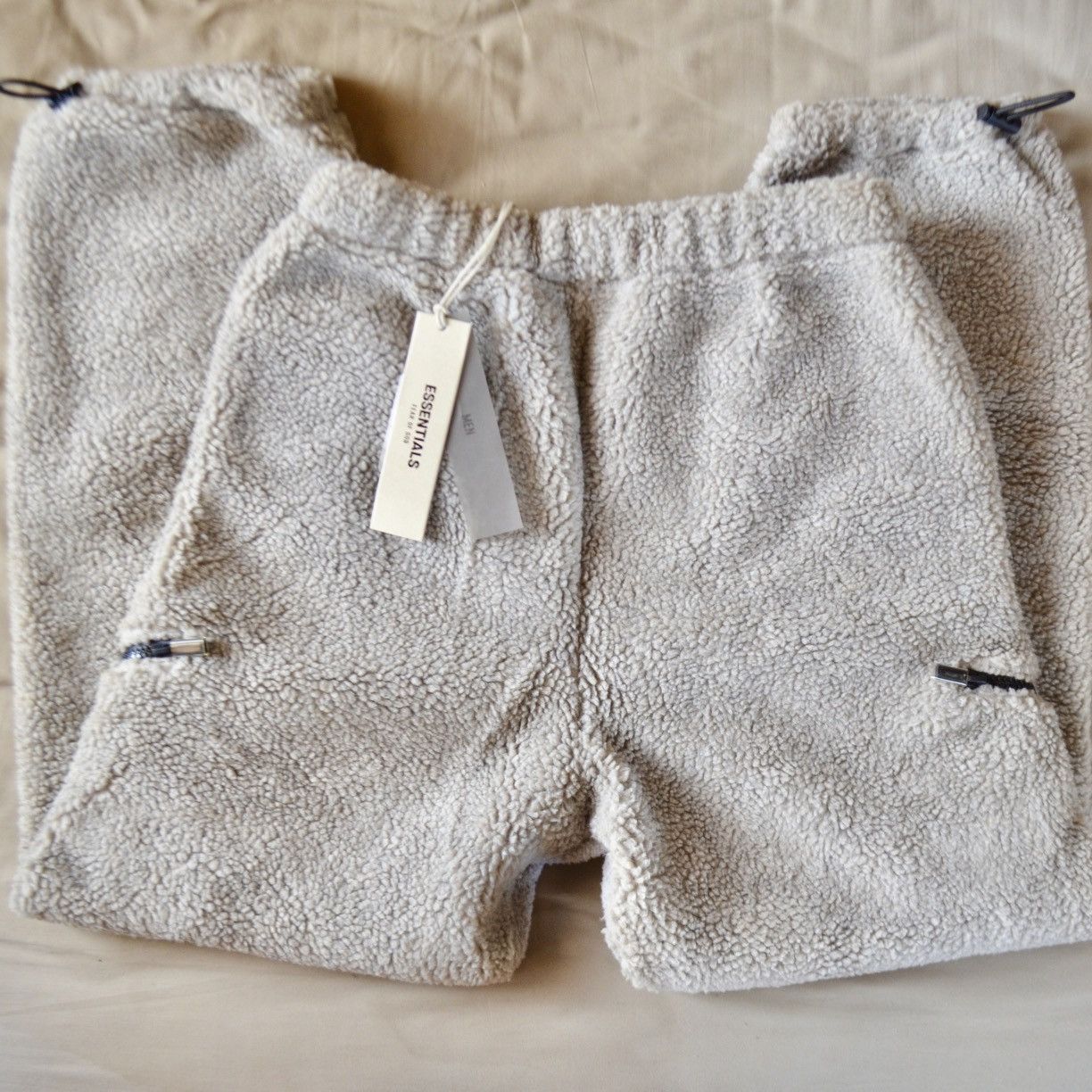 Essentials × Fear of God NEW - XS Fear of God Essentials Polar Fleece Sweatpants Grey Size 26" / US 2 / IT 38 - 5 Thumbnail