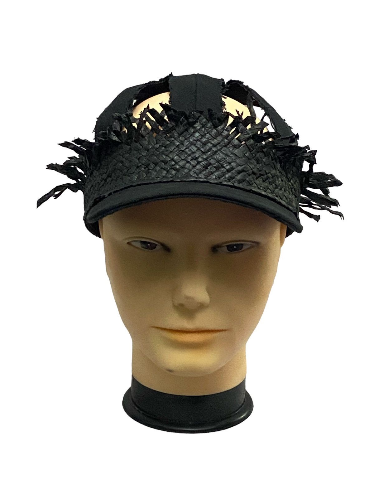 Maison Margiela Rare‼️Maison Margiela Decorated Raphia Hat Black in Black Size ONE SIZE - 2 Thumbnail