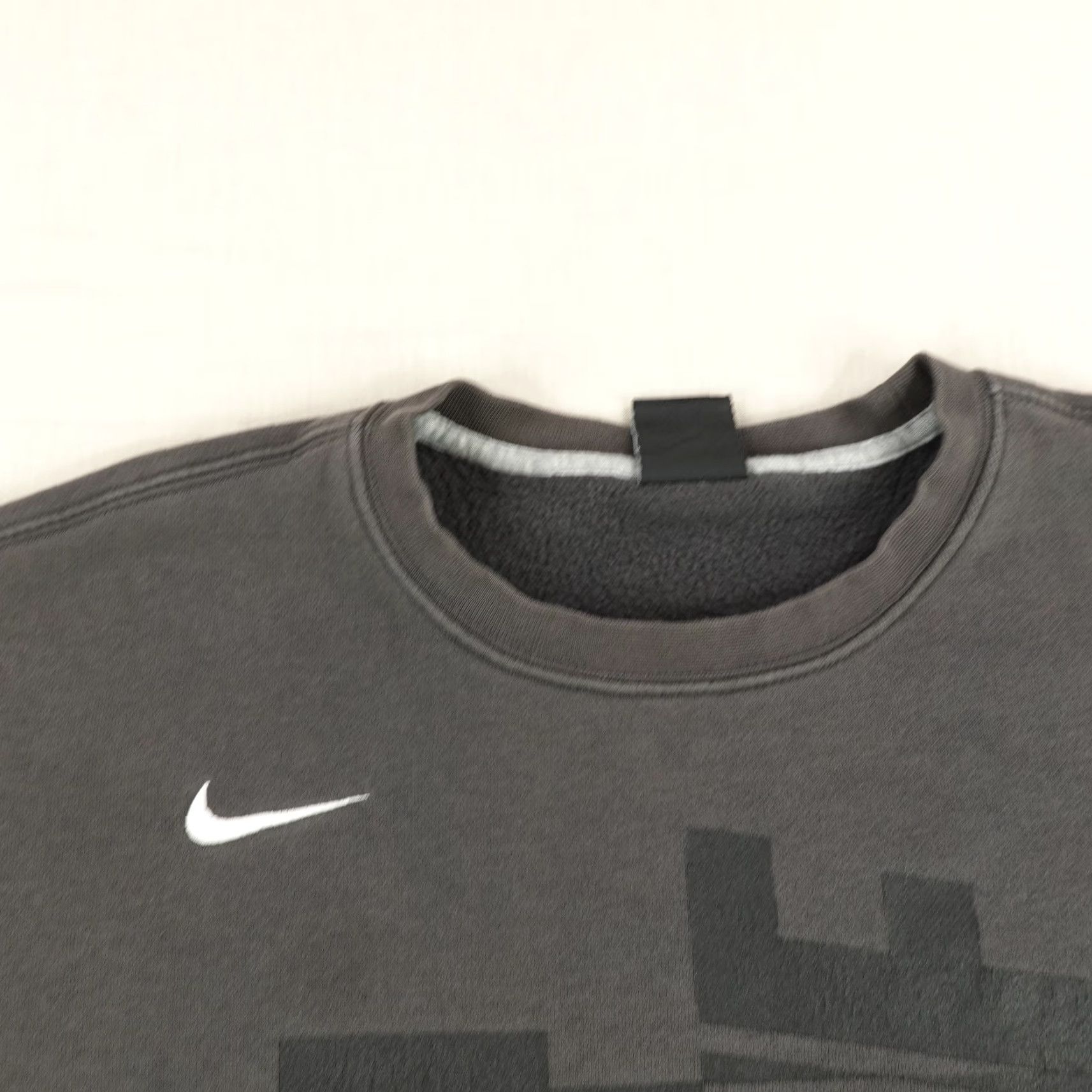 Nike Nike Sweatshirt Mens XL Gray The League VSLR Club Fleece Crew Pullover Sweater Size US XL / EU 56 / 4 - 2 Thumbnail