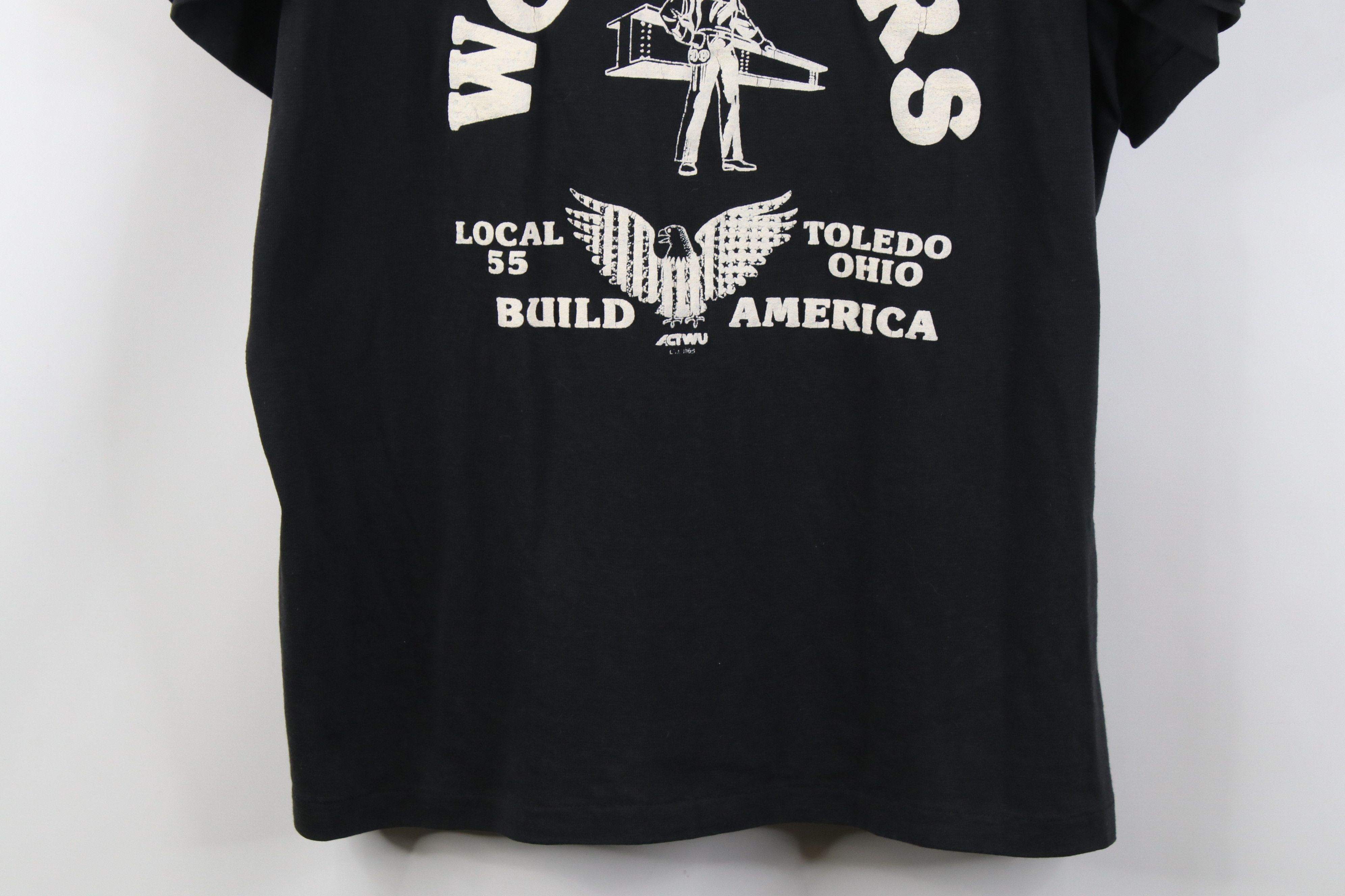 Vintage Vintage 70s 80s Workers Local 55 Union Toledo T-Shirt USA Size US XXL / EU 58 / 5 - 3 Thumbnail