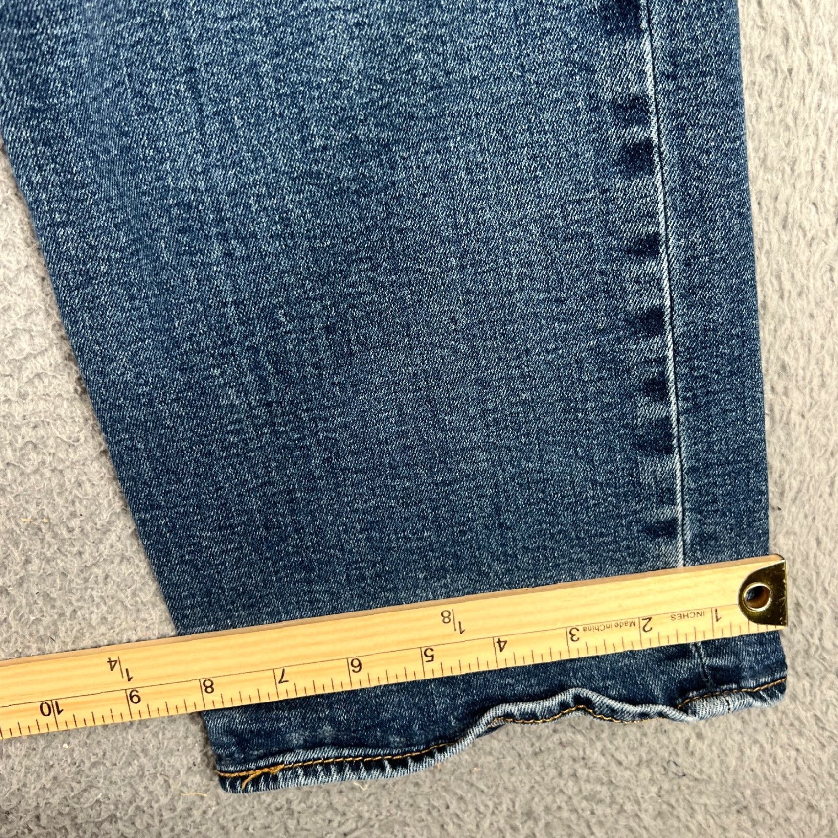 Levi's Levis 501 Jeans Mens 36x30 Blue Straight Button Fly Mid Rise Distressed Med Wash Regular 5-Pocket Denim Cotton Levi's 501 Series Jeans Mens Blue Size US 36 / EU 52 - 6 Thumbnail