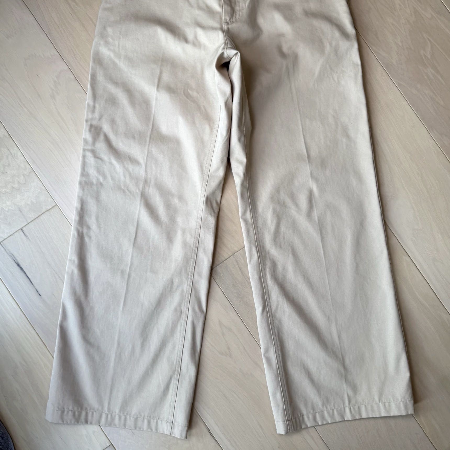 Jordan Brand Air Jordan J Balvin Woven Trousers Medium Beige Cargo Wide-Leg Men’s Pants 5-Pocket Inseam 31 in Classic USA Logo Spring Summer Fall Winter Styles Size US 31 - 4 Thumbnail
