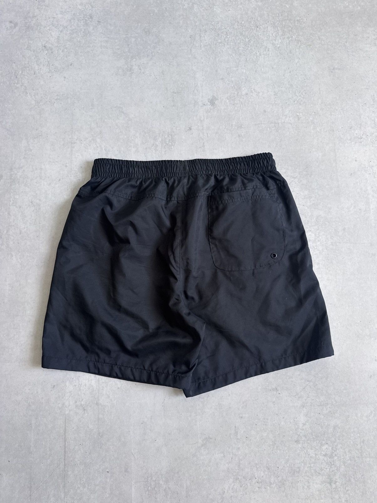 Nike Nike Nylon Y2K Basic Sports Unisex Shorts Regular Hype Size US 31 - 6 Thumbnail