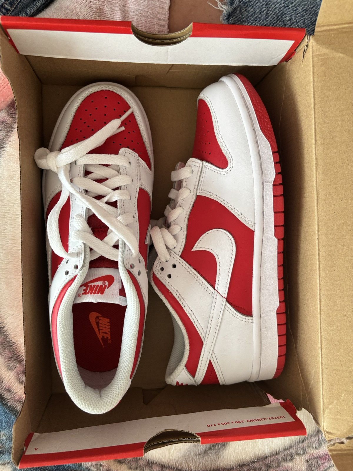 Nike university red / white dunks Size US 6.5 / EU 39-40 - 1 Thumbnail