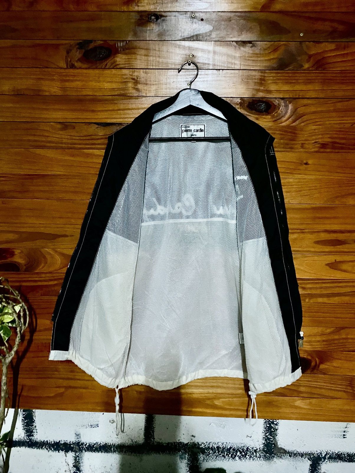 Pierre Cardin Vintage Pierre Cardin Sports 2Tone Nylon Windbreaker Jacket Size US M / EU 48-50 / 2 - 7 Thumbnail