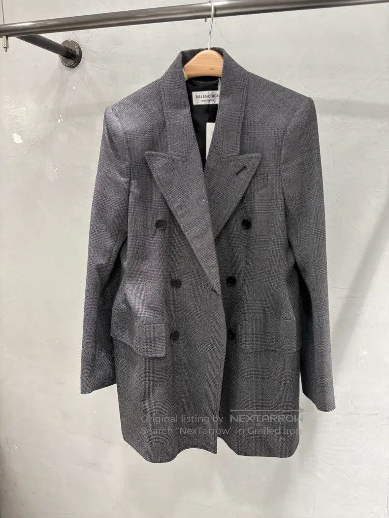 Balenciaga Balenciaga Blazer Size XS / US 0-2 / IT 36-38 - 1 Thumbnail