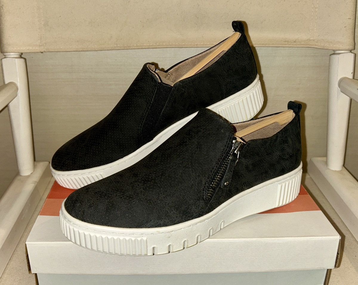 Naturalizer Soul Naturalizer “Turner” Canvas Sneakers Size 9M Size US 9 / IT 39 - 3 Thumbnail