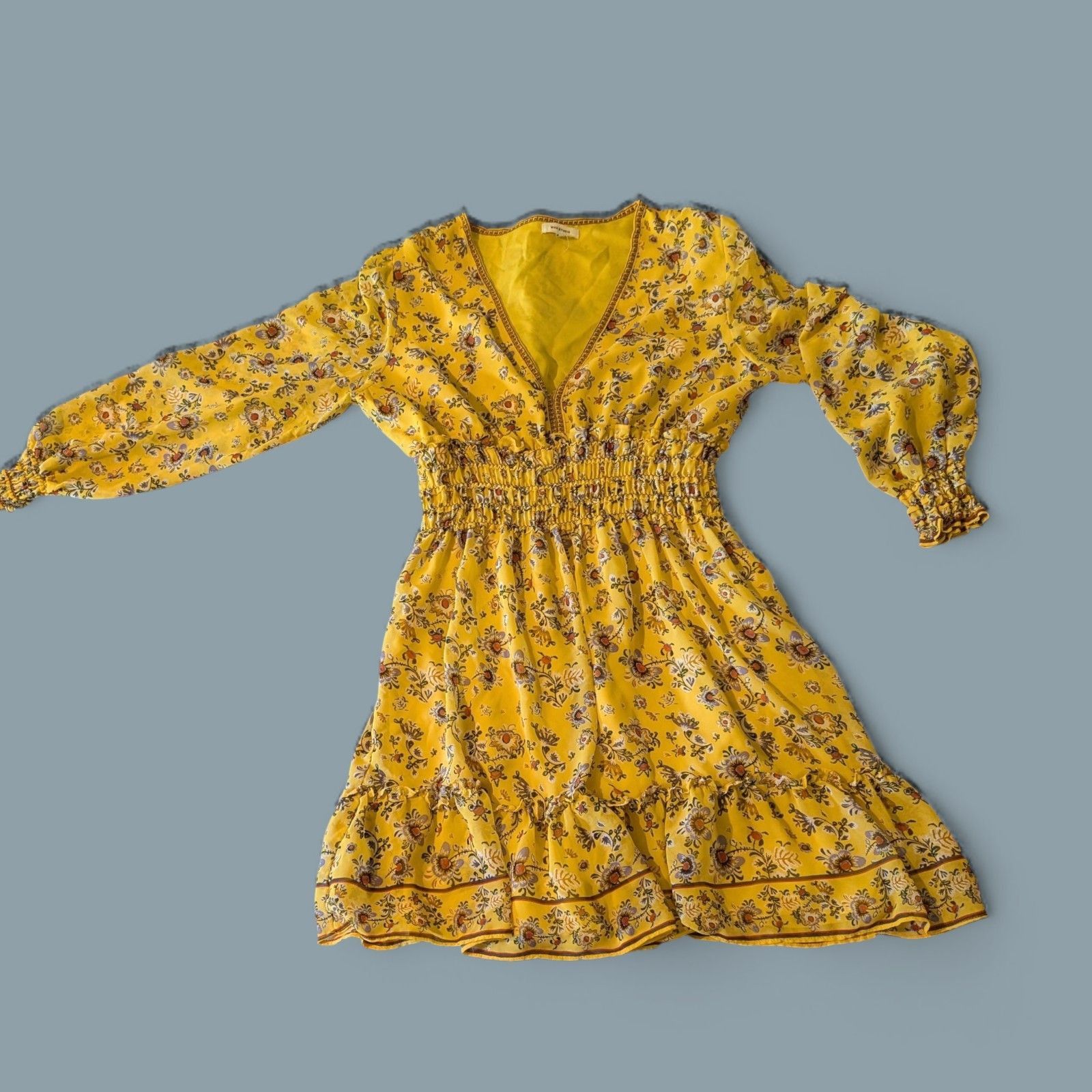 Other Max Studio VNeck Smocked Lined Dress Yellow Floral Chiffon S Size S / US 4 / IT 40 - 1 Thumbnail