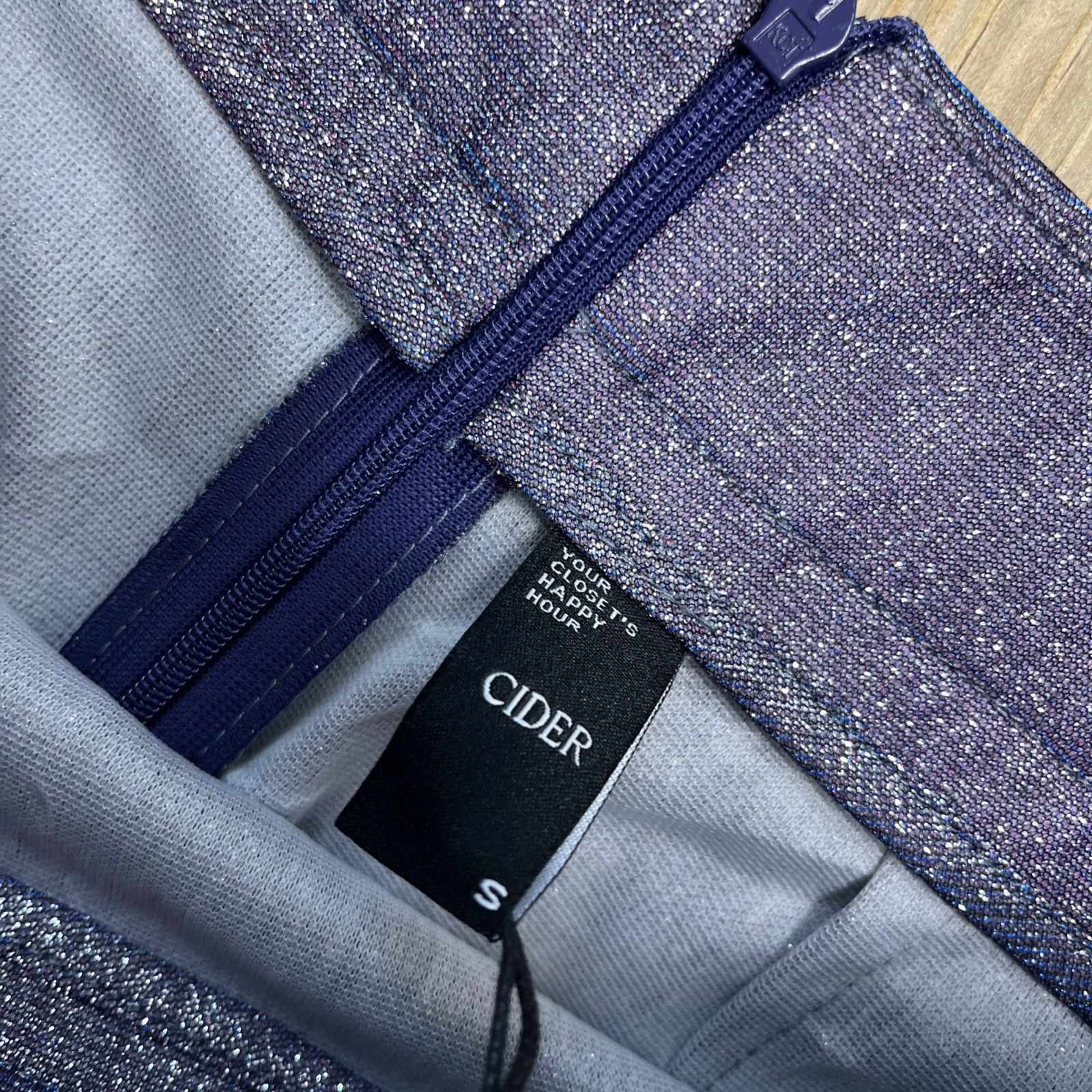 Cider Cider Glitter High Waist Asymmetrical Hem Short Skirt Size S Size 28" / US 6 / IT 42 - 4 Thumbnail