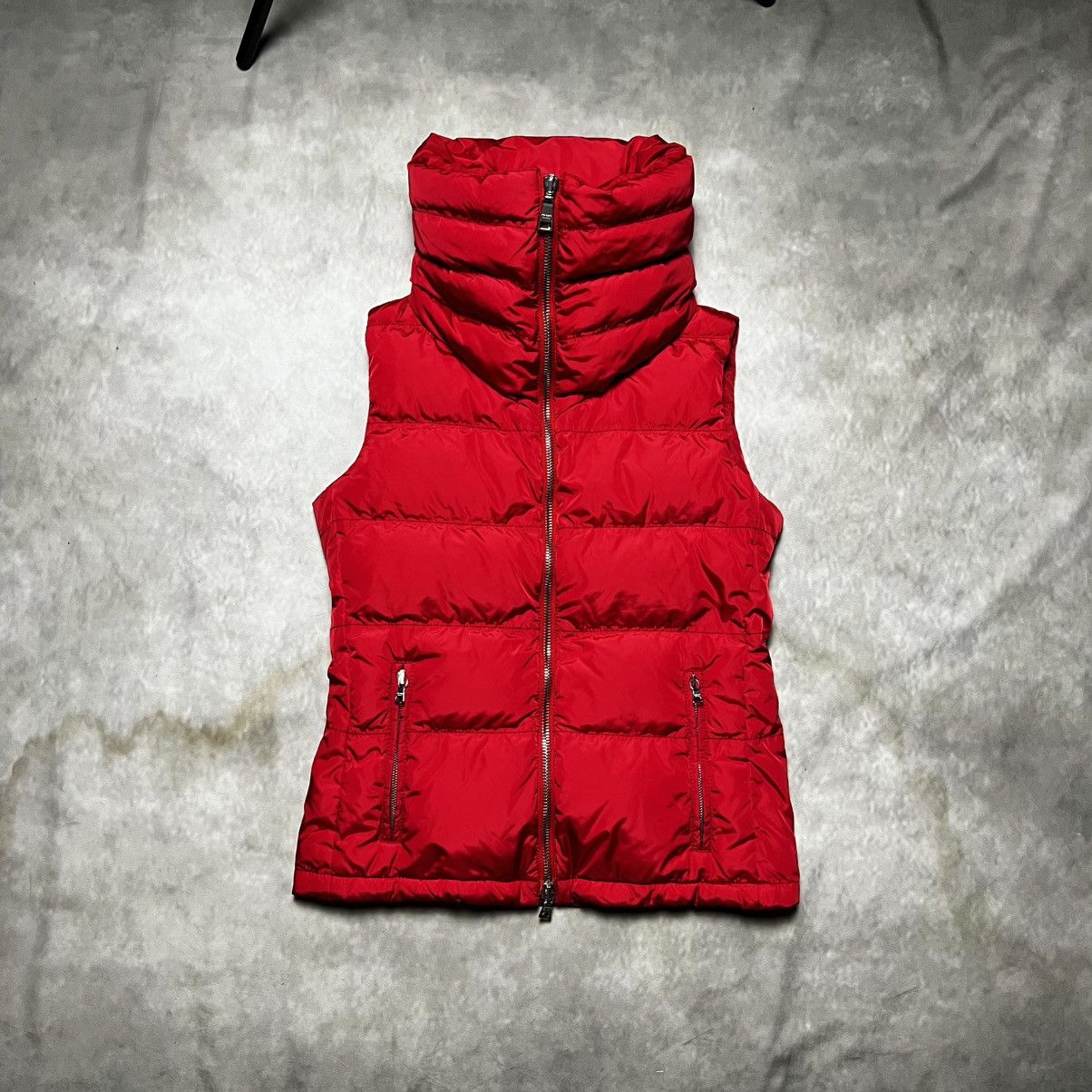 Prada Prada Down Puffer Vest Prada Re-Nylon Down Vest high end Size XS / US 0-2 / IT 36-38 - 3 Thumbnail