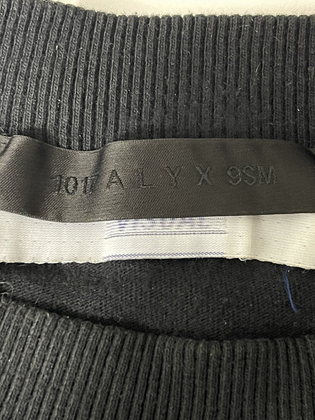 1017 ALYX 9SM Alyx Longsleeve Size US XXS / EU 40 - 3 Thumbnail