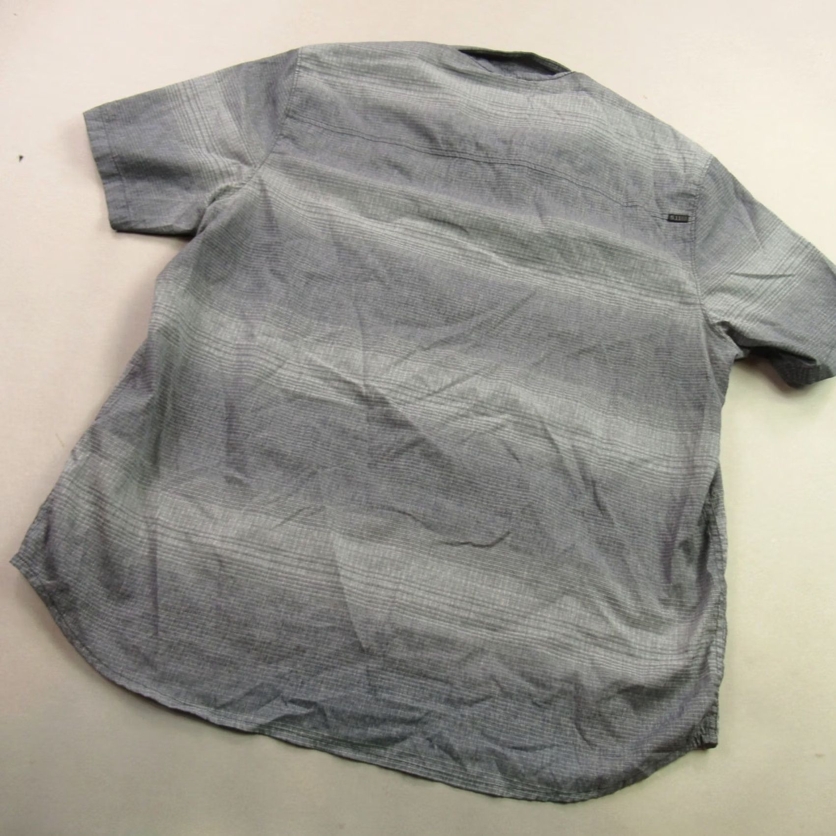 Vintage 5.11 Tactical Shirt Mens Large Short Sleeve Pocket Button Front Lightweight Gray Shirt Size US L / EU 52-54 / 3 - 6 Thumbnail