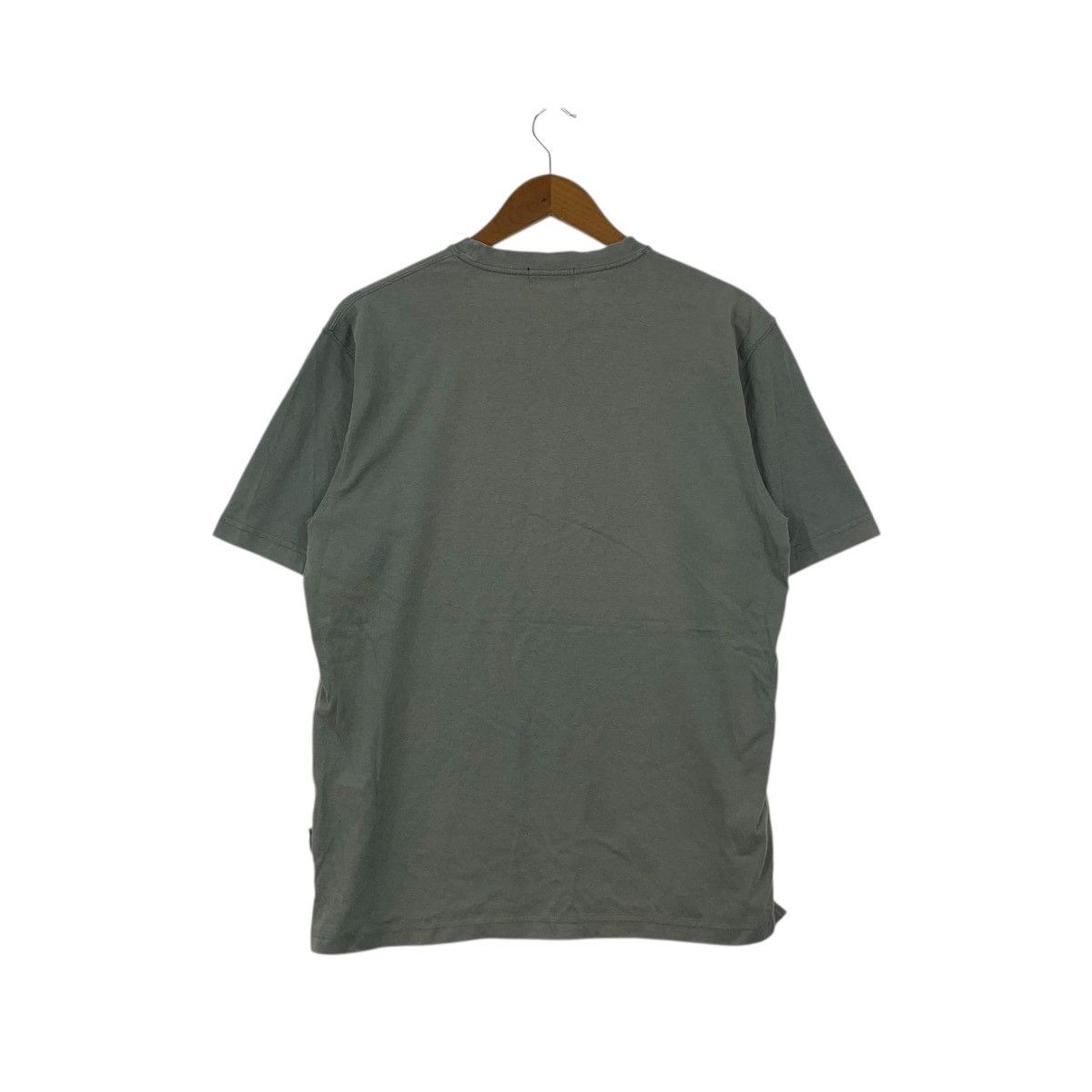 Other Vintage MARIO VALENTINO ITALY Center Box Logo Tee Shirt Top Size M / US 6-8 / IT 42-44 - 7 Thumbnail