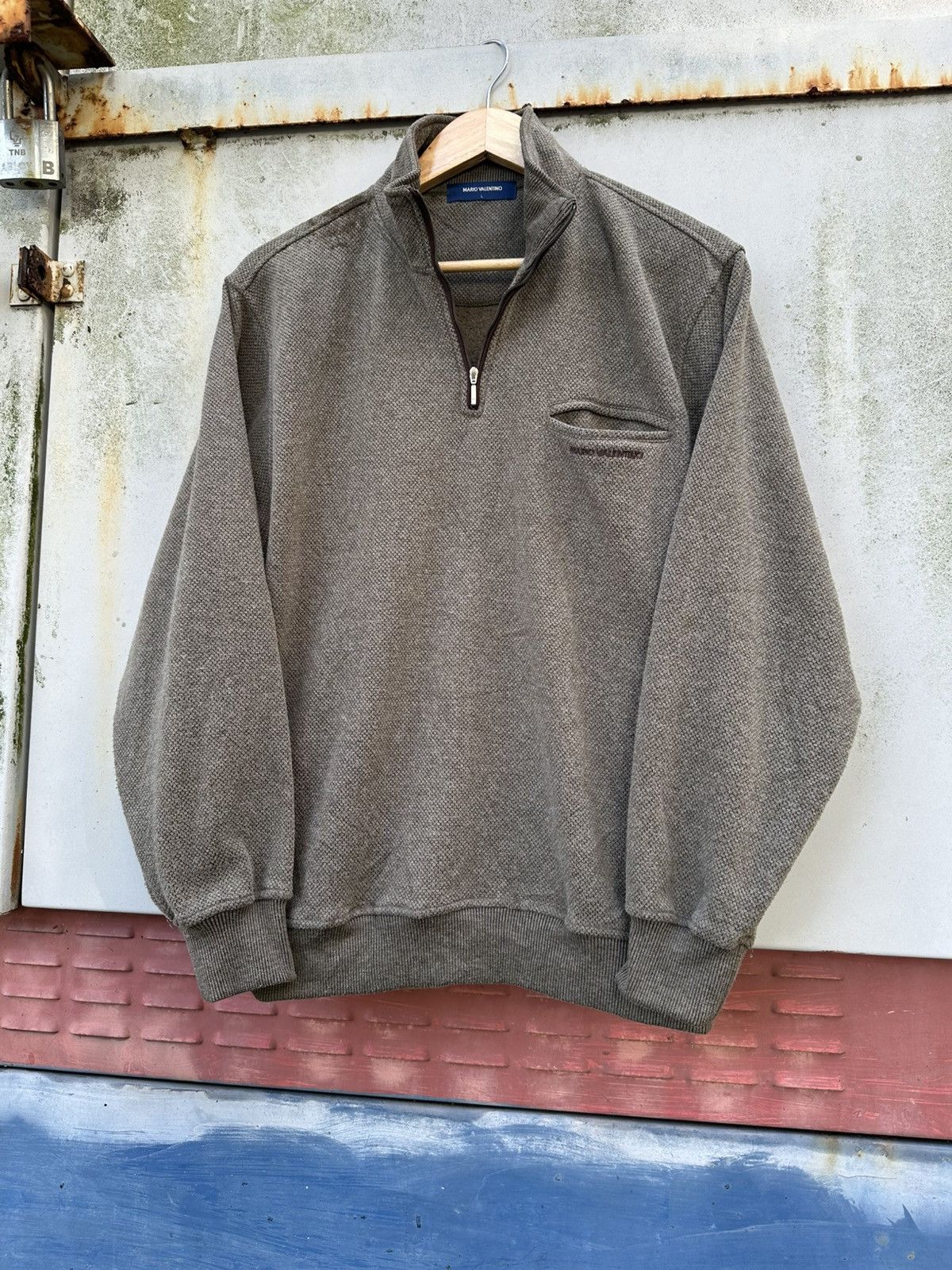 Vintage 90s THRASHED Valentino Pullover Wool Tshirt Size US M / EU 48-50 / 2 - 5 Thumbnail