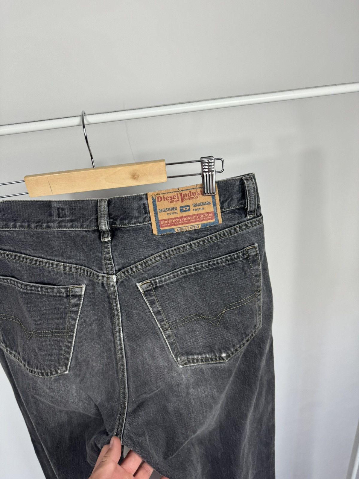Diesel Diesel Industry Denim Division Distressed Jeans Italy W32 Size US 32 / EU 48 - 5 Thumbnail