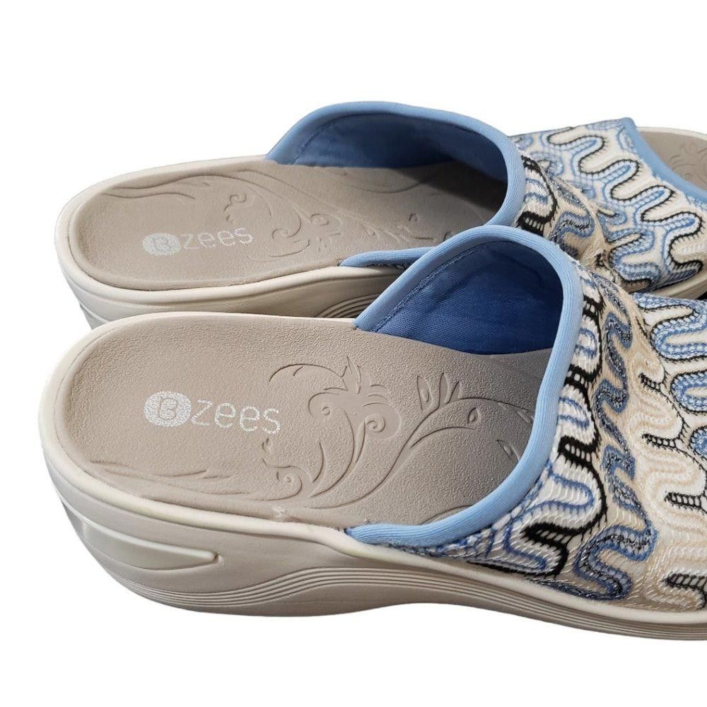 Designer BZees Ladies Wedge Slip on Sandals 9.5 Size US 9.5 / IT 39.5 - 2 Thumbnail