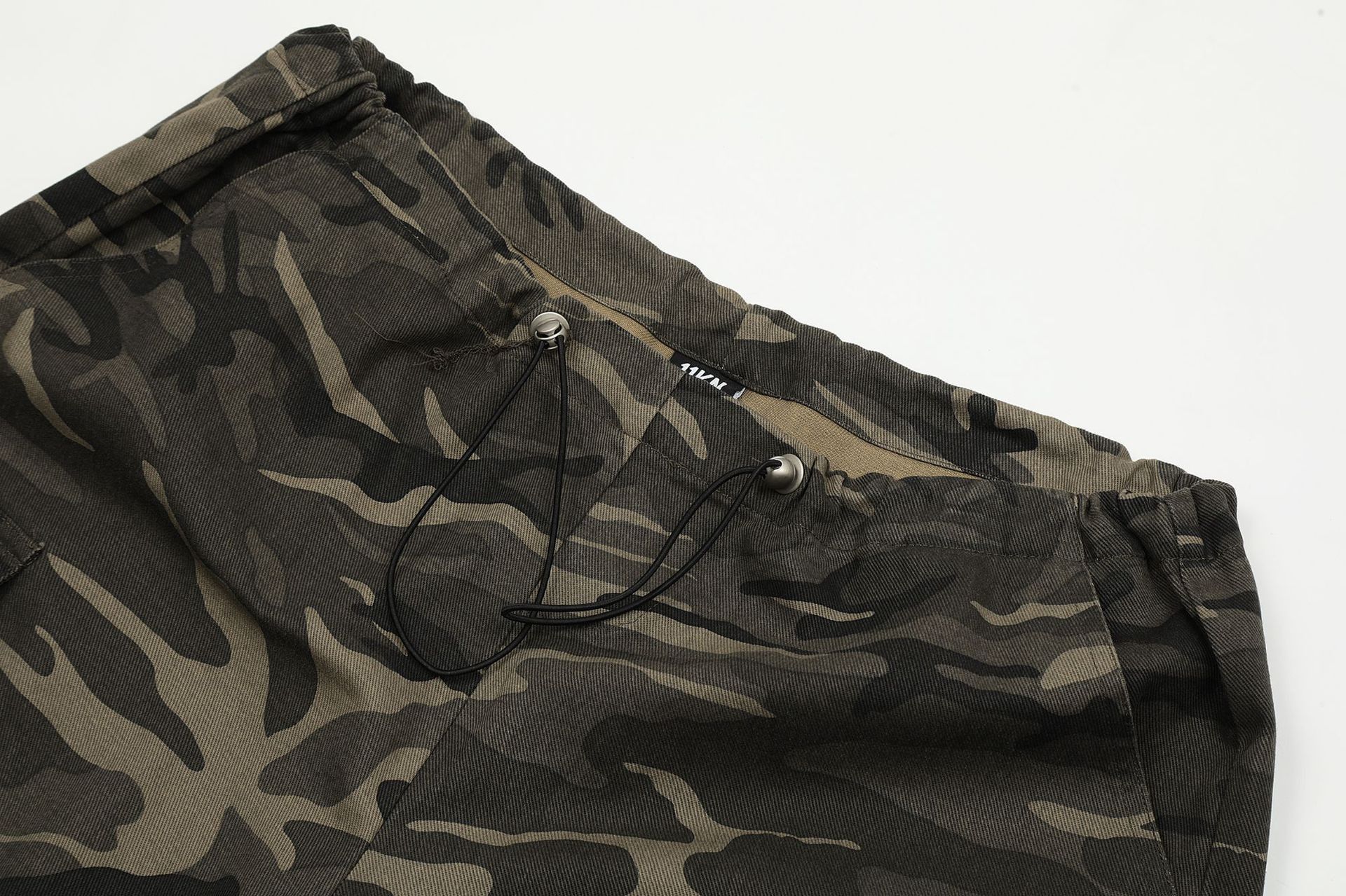 Japanese Brand × Jean American pocket camouflage drawstring casual cargo trousers Size US 32 / EU 48 - 3 Thumbnail
