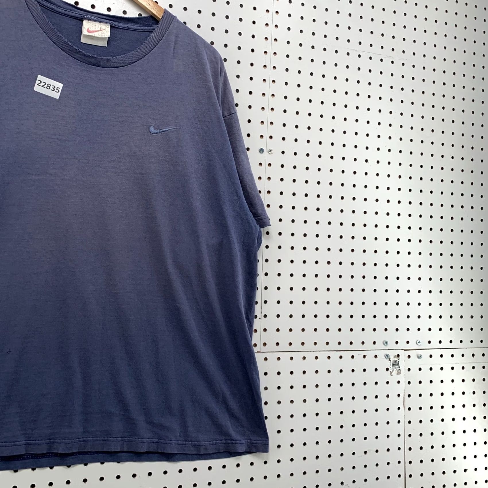 Nike VINTAGE 90s Nike SHirt Blue Embroidered Swoosh Distressed Adult XL Mens Size US XL / EU 56 / 4 - 4 Thumbnail