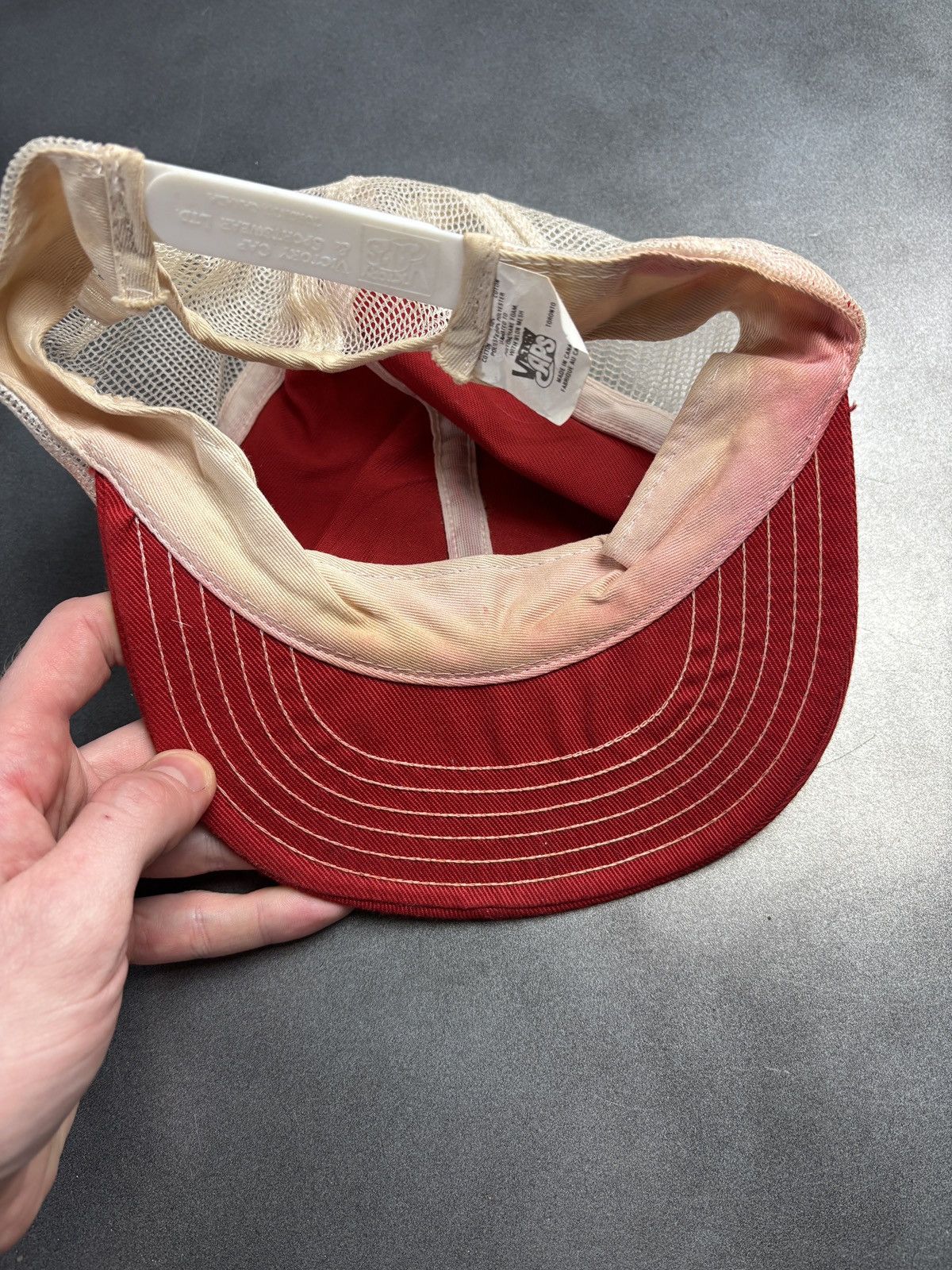 Vintage Vintage Trucker Hat Canadas Wonderland 1970s 1980s Mesh 80s Size ONE SIZE - 6 Thumbnail
