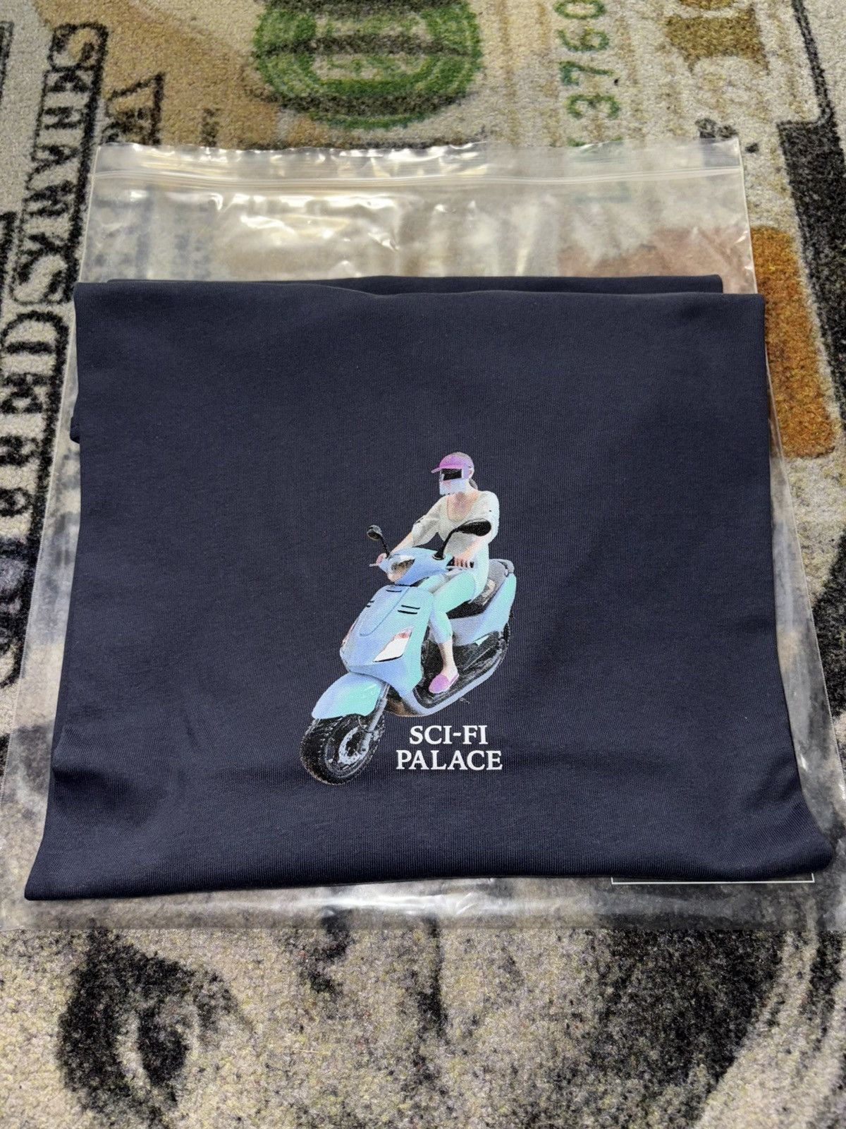 Palace × Sci-Fi Fantasy Palace x Sci-Fi Fantasy Email T-Shirt Size US XL / EU 56 / 4 - 2 Thumbnail