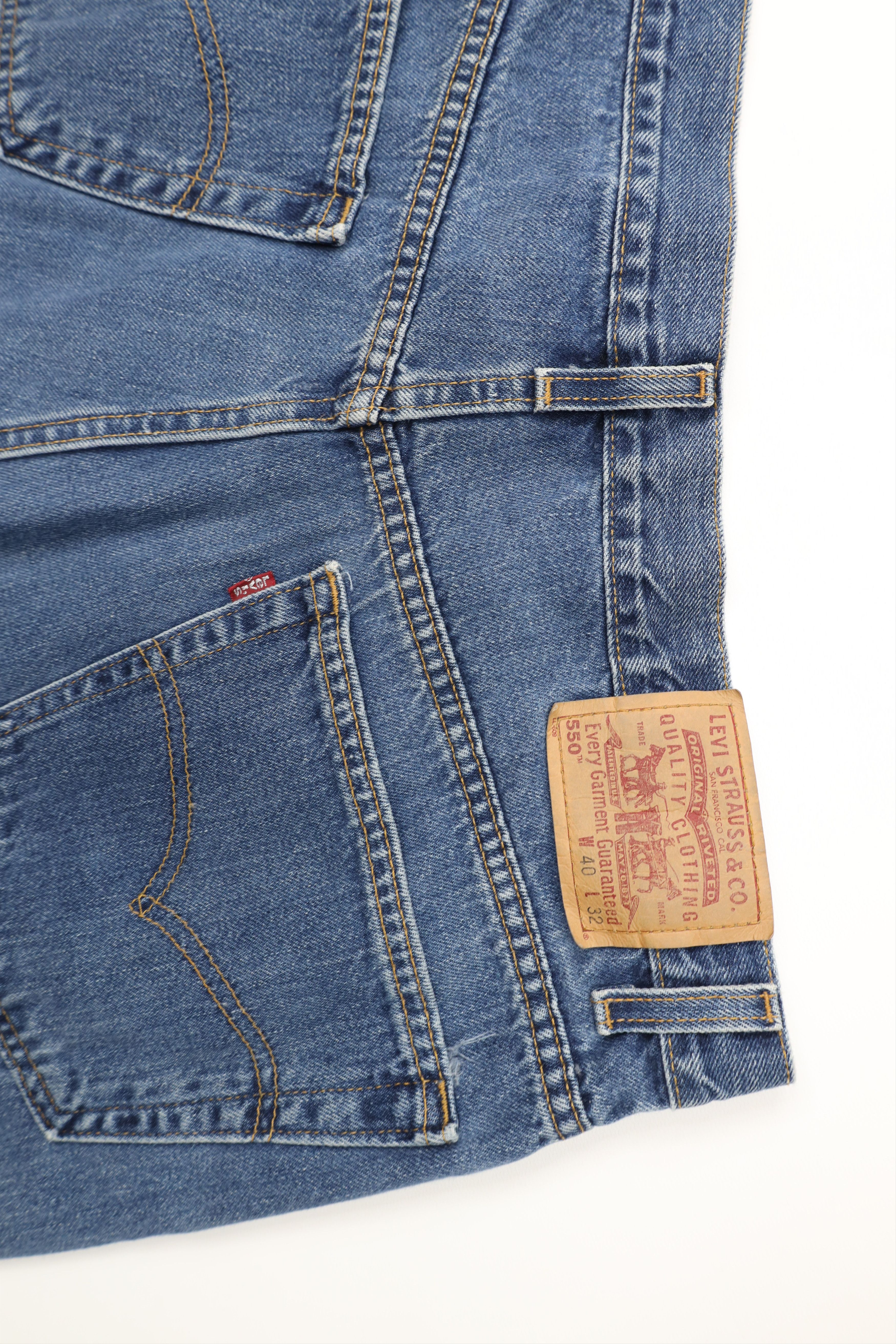 Levi's Vintage Y2K 2002 Levis 550 Relaxed Fit Denim Jeans Blue USA Size US 40 / EU 56 - 13 Thumbnail