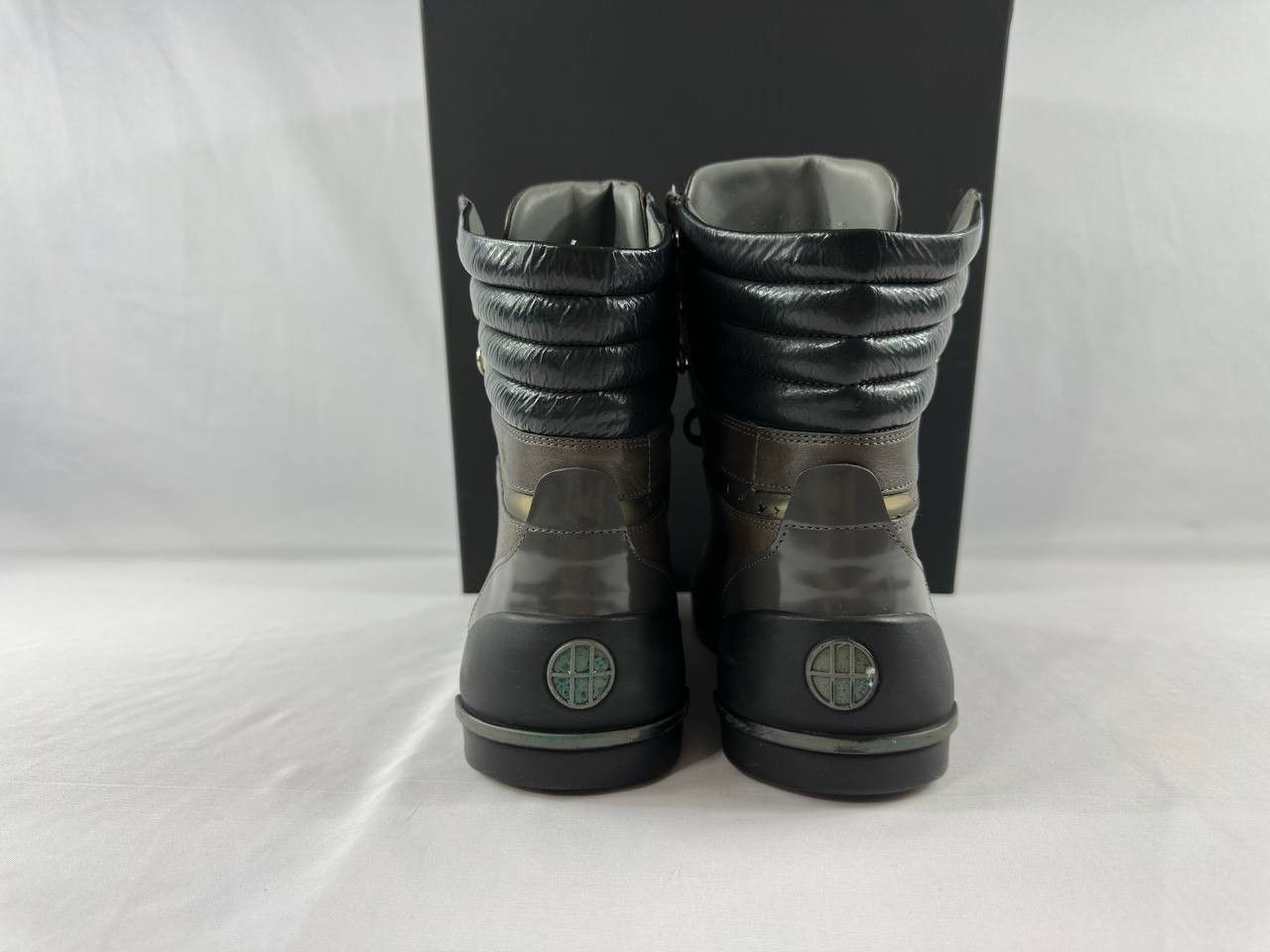 Hugo Boss VTG Hugo Boss Hunters Leather High Top Lace Up Sneakers Size US 7 / EU 40 - 9 Thumbnail