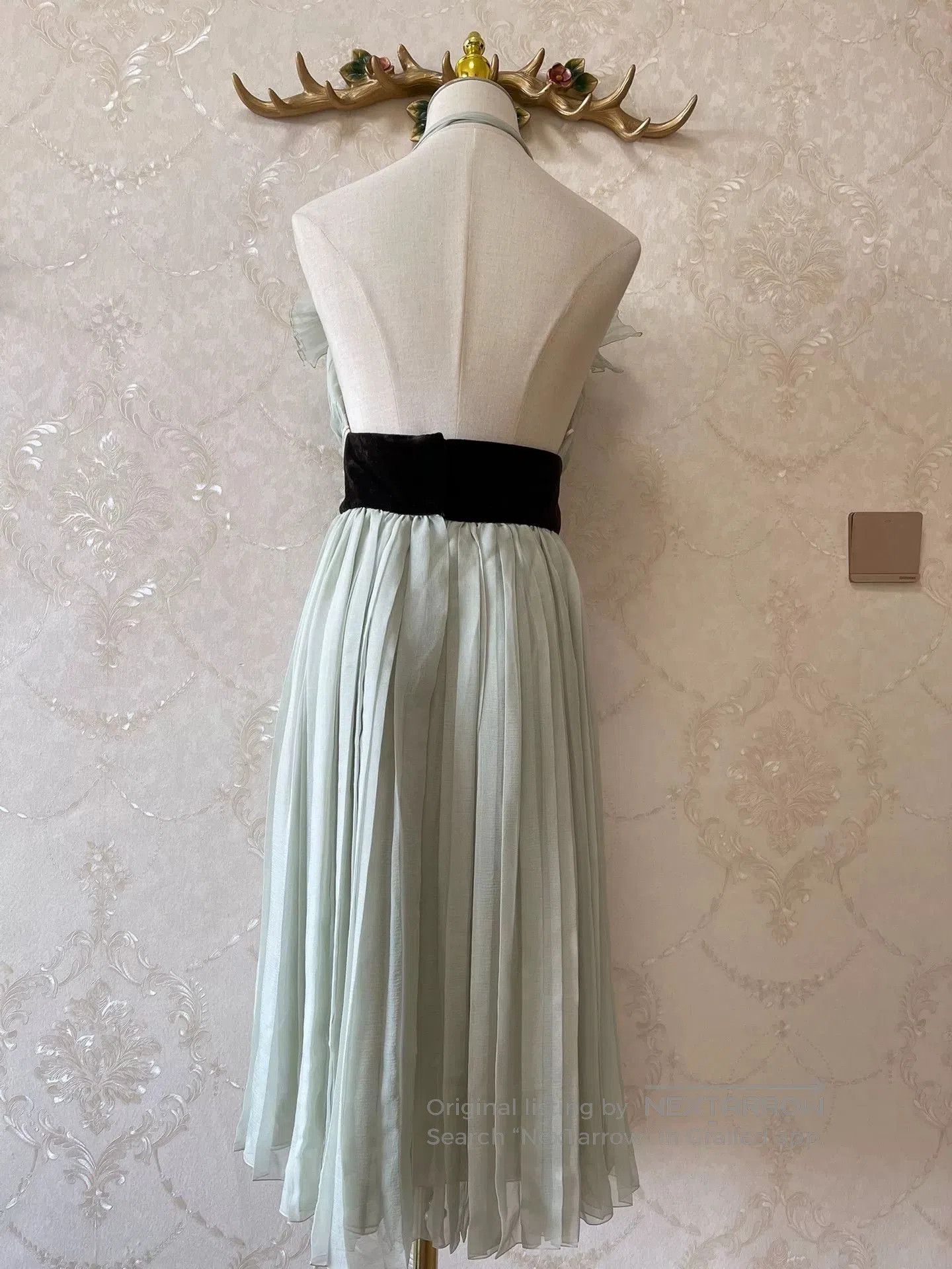 Chloe Chloé 2007 Paris Runway Backless Dress. Size M / US 6-8 / IT 42-44 - 8 Thumbnail