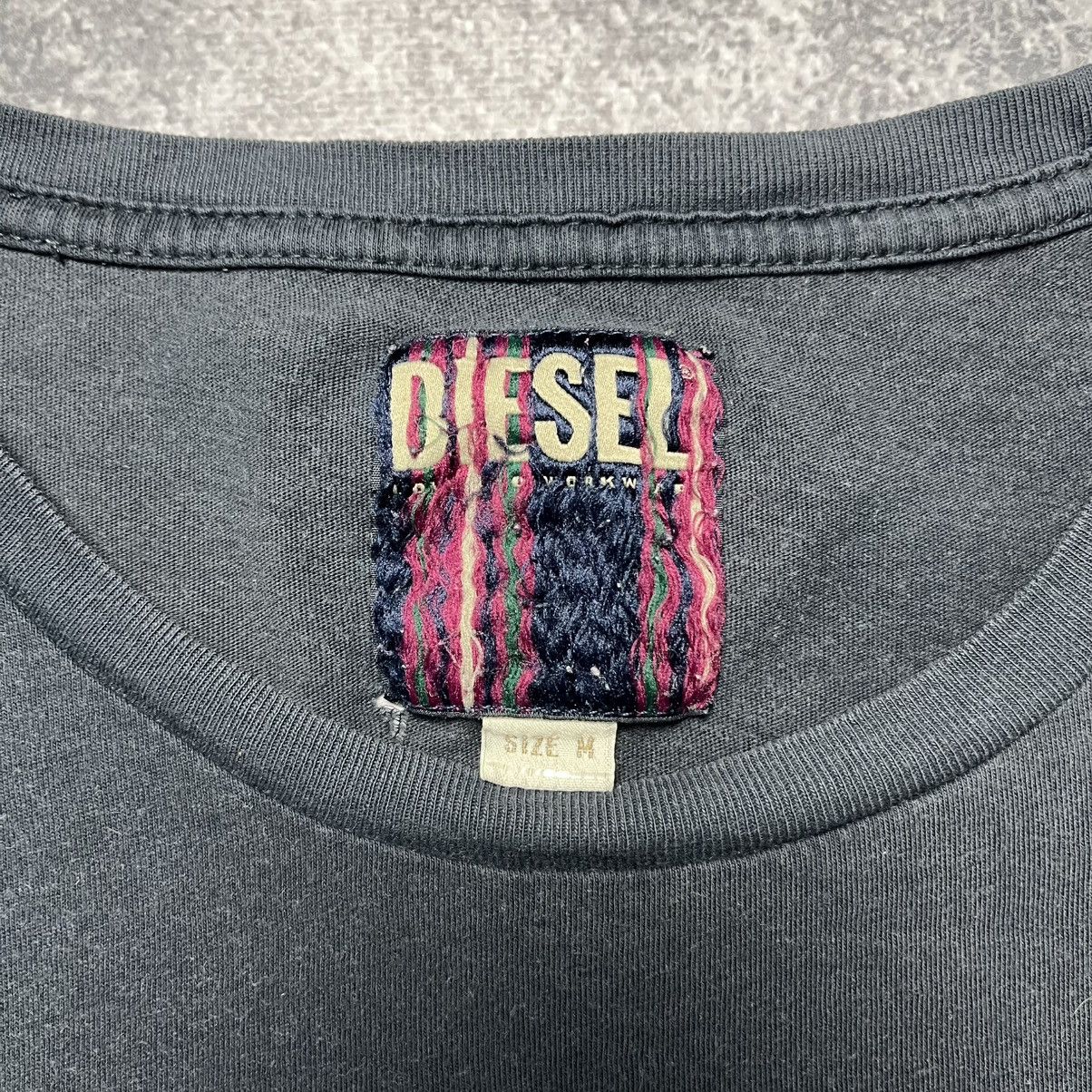 Diesel × Vintage Vintage Diesel Big Box Logo Tee Distressed Avant-Garde Y2K Size US M / EU 48-50 / 2 - 4 Thumbnail