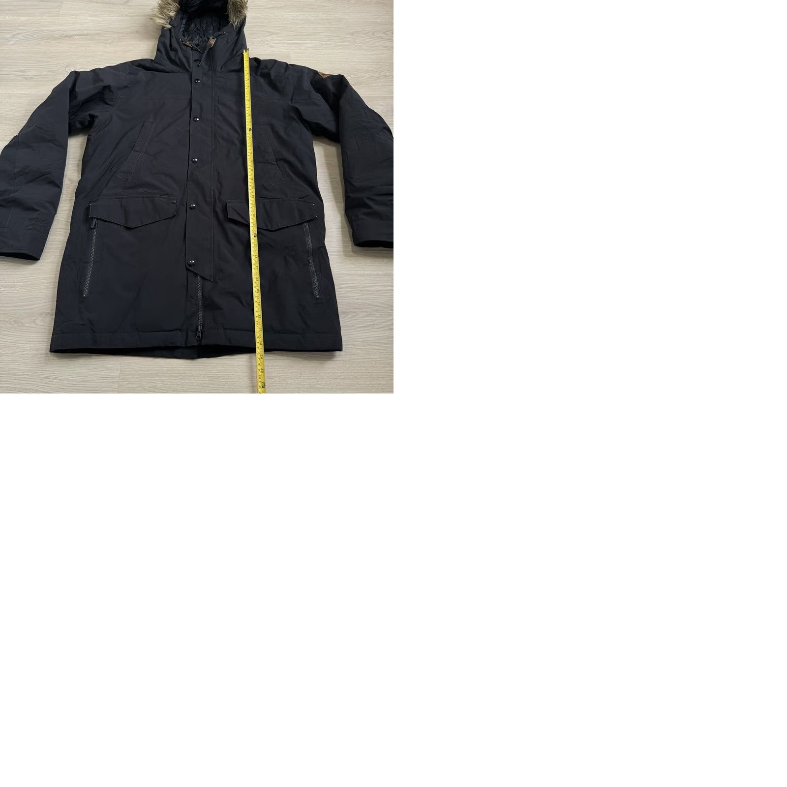 Burton VINTAGE Burton Black Parka Jacket Fur Hood Goretex Size Large Durable Goods Mens Size US L / EU 52-54 / 3 - 9 Thumbnail