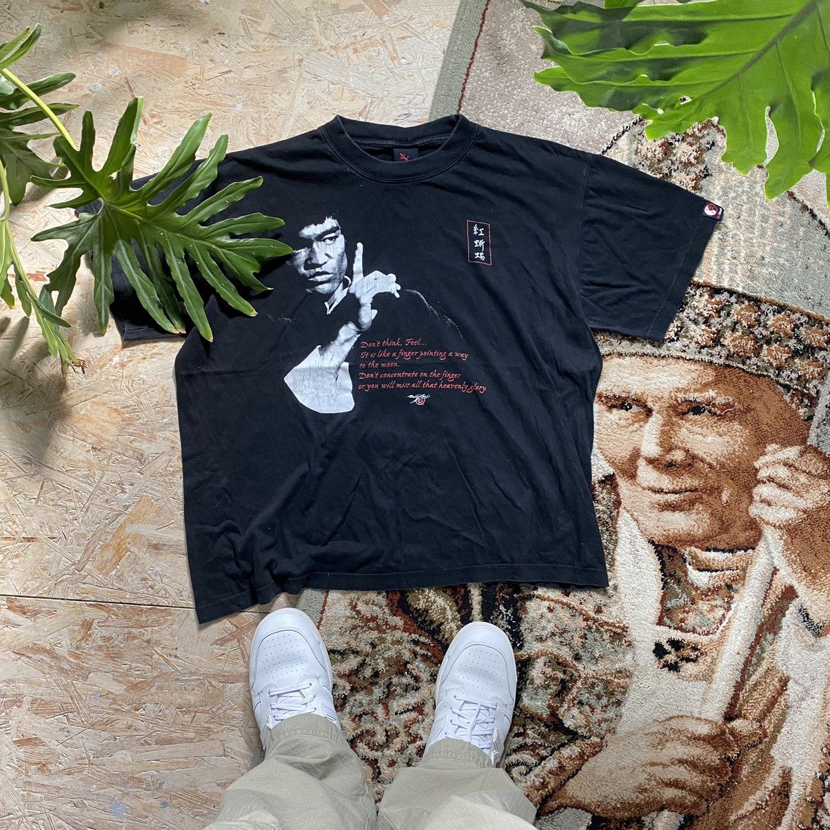 VINTAGE 90s BRUCE LEE BOXY FADED T SHIRT