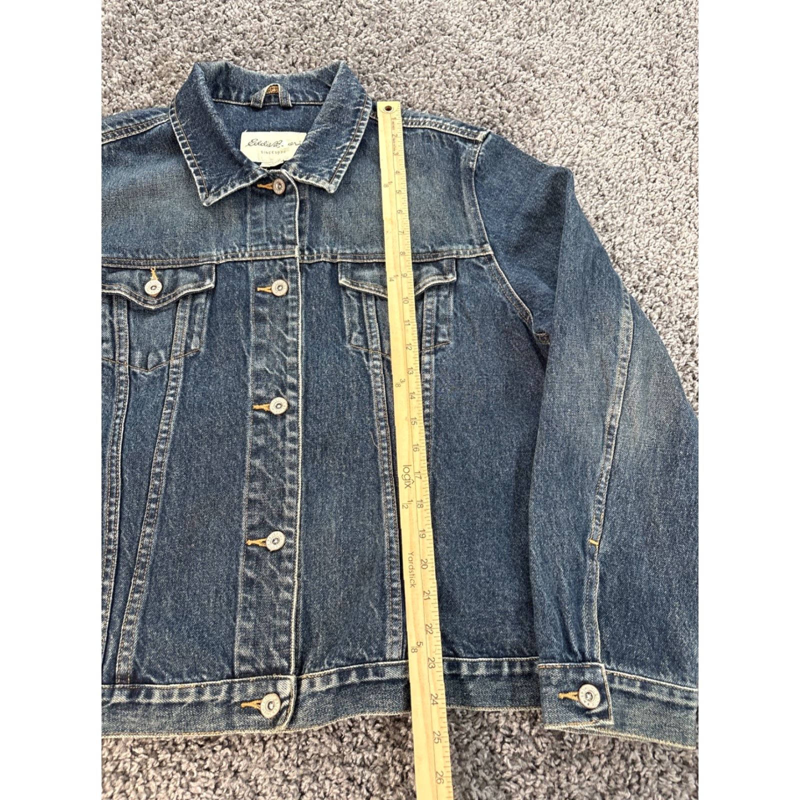 Eddie Bauer VINTAGE Eddie Bauer Jacket Womens 2XL Denim Button Up Classic Short Description: N/A Size 40" / US 18 - 2 Thumbnail