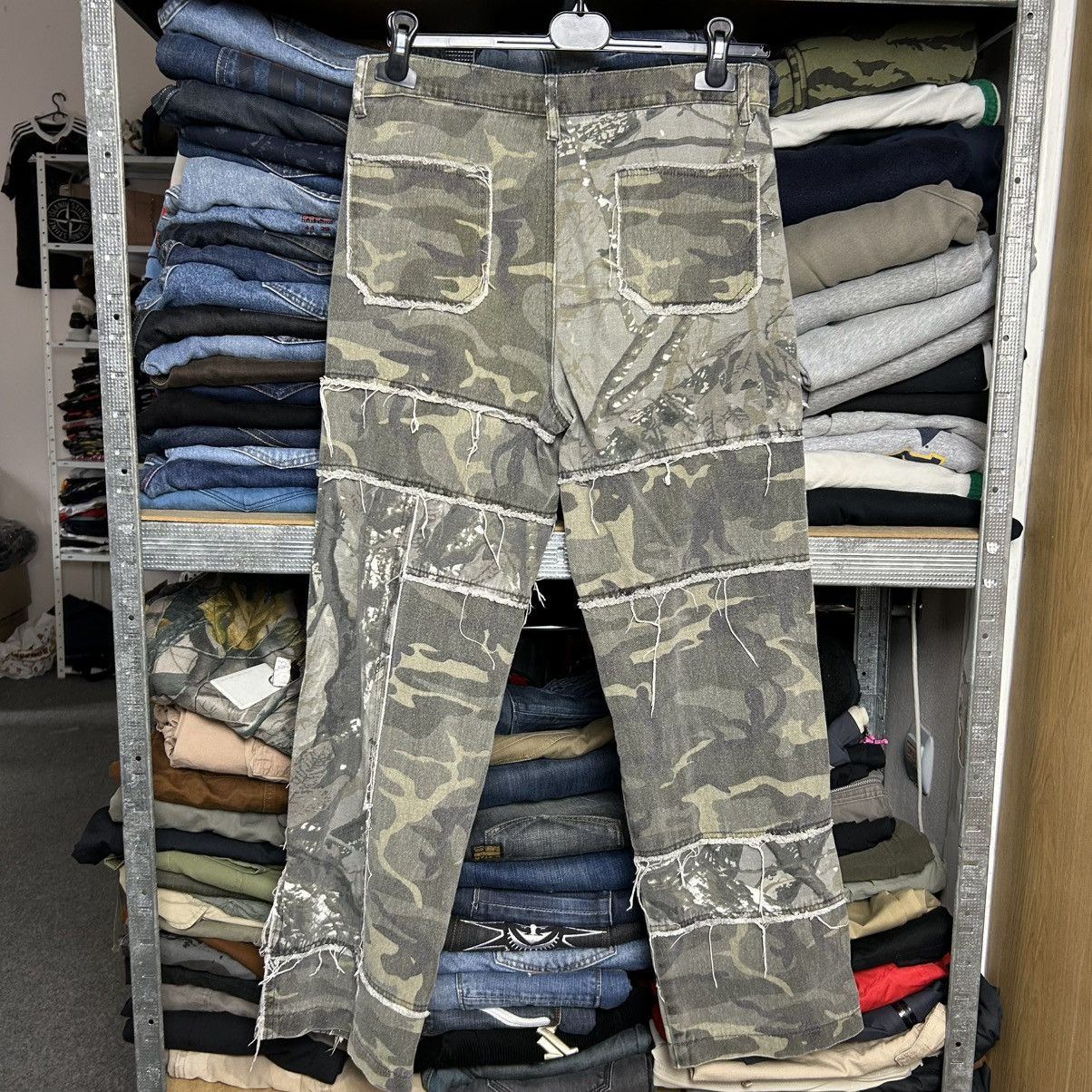 Jaded London Mens Jaded London Camouflage Skate Fit Streetwear jeans Size US 30 / EU 46 - 2 Thumbnail