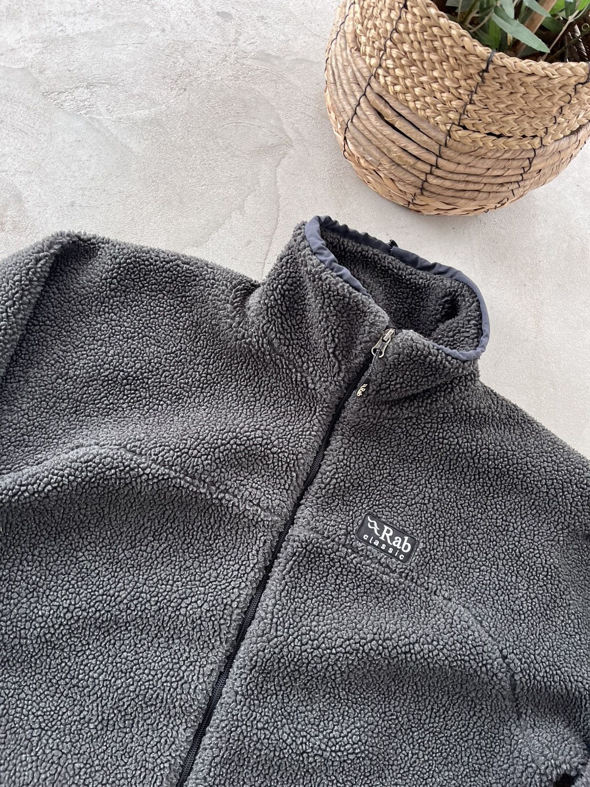 Rab Vintage Outdoor Rab Heavy Teddy Grey Fleece Jacket Y2K Size US XL / EU 56 / 4 - 5 Thumbnail