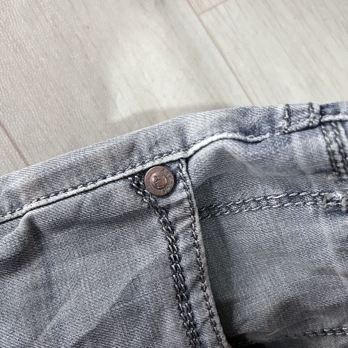 Armani Vintage armani jeans embroidered logo Size US 32 / EU 48 - 7 Thumbnail