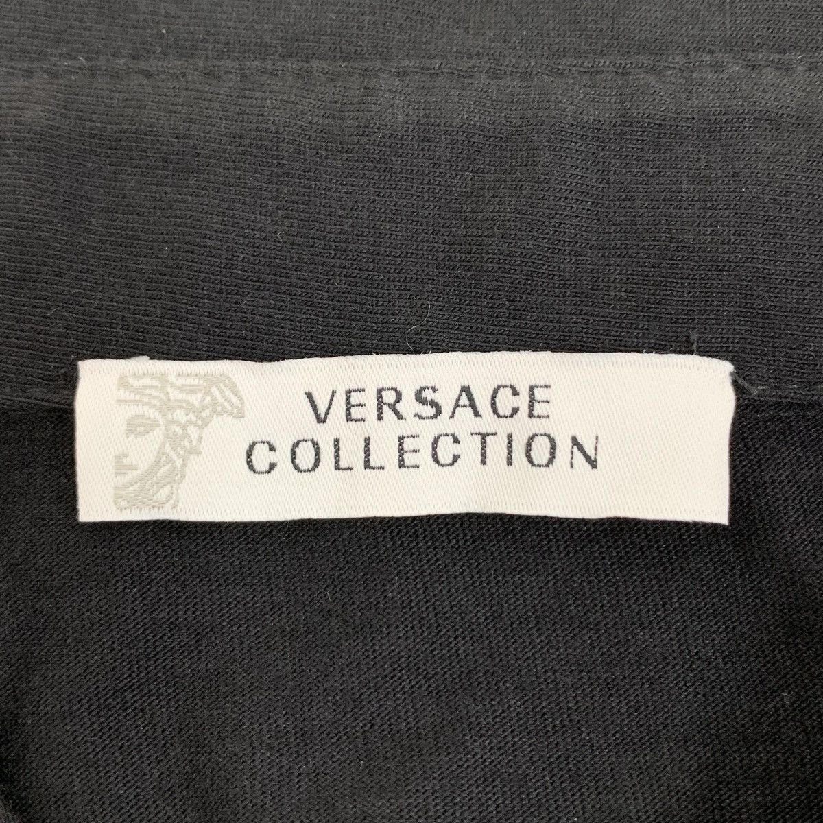 Versace Versace Badge Embroidered Short Sleeve Polo Shirt K26WX Size US L / EU 52-54 / 3 - 6 Thumbnail