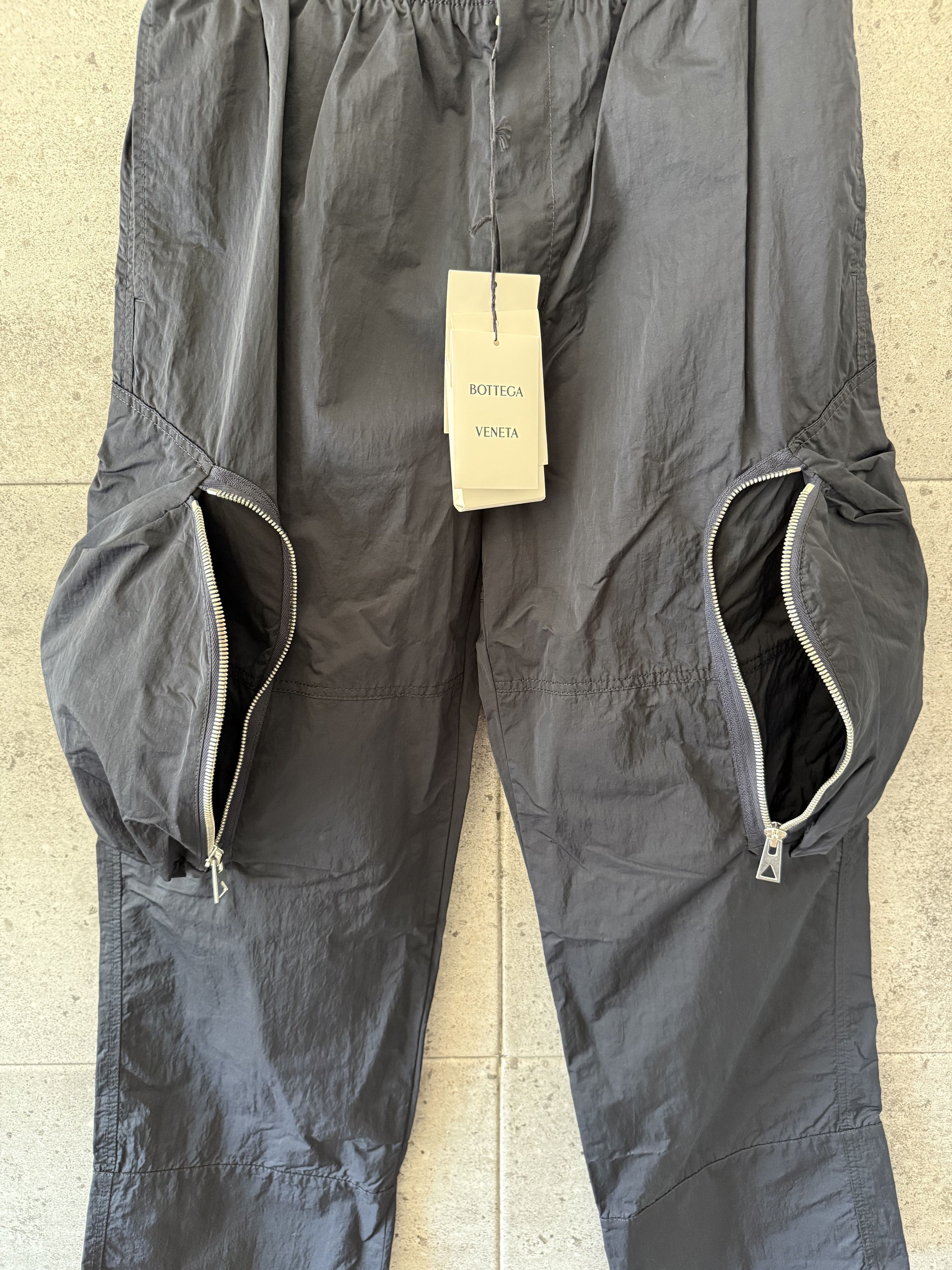 Bottega Veneta Bottega Veneta baggy cargo pocket pants Size US 36 / EU 52 - 6 Thumbnail