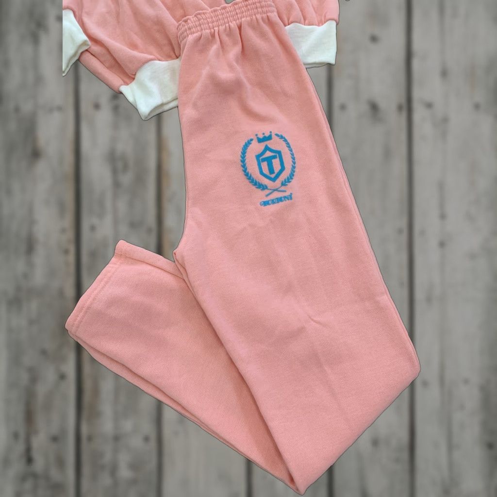 Pinko VTG Tortoni Pink Crewneck Sweatshirt Womens USA MADE Med. Sweatpants Set 80s Pastel Pink Womens Size M Size M / US 6-8 / IT 42-44 - 1 Thumbnail