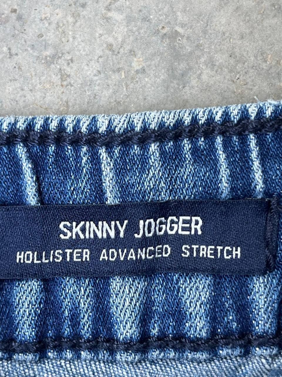 Hollister HOLLISTER CALIFORNIA DISTRESSED JEANS Size 32" / US 10 / IT 46 - 10 Thumbnail
