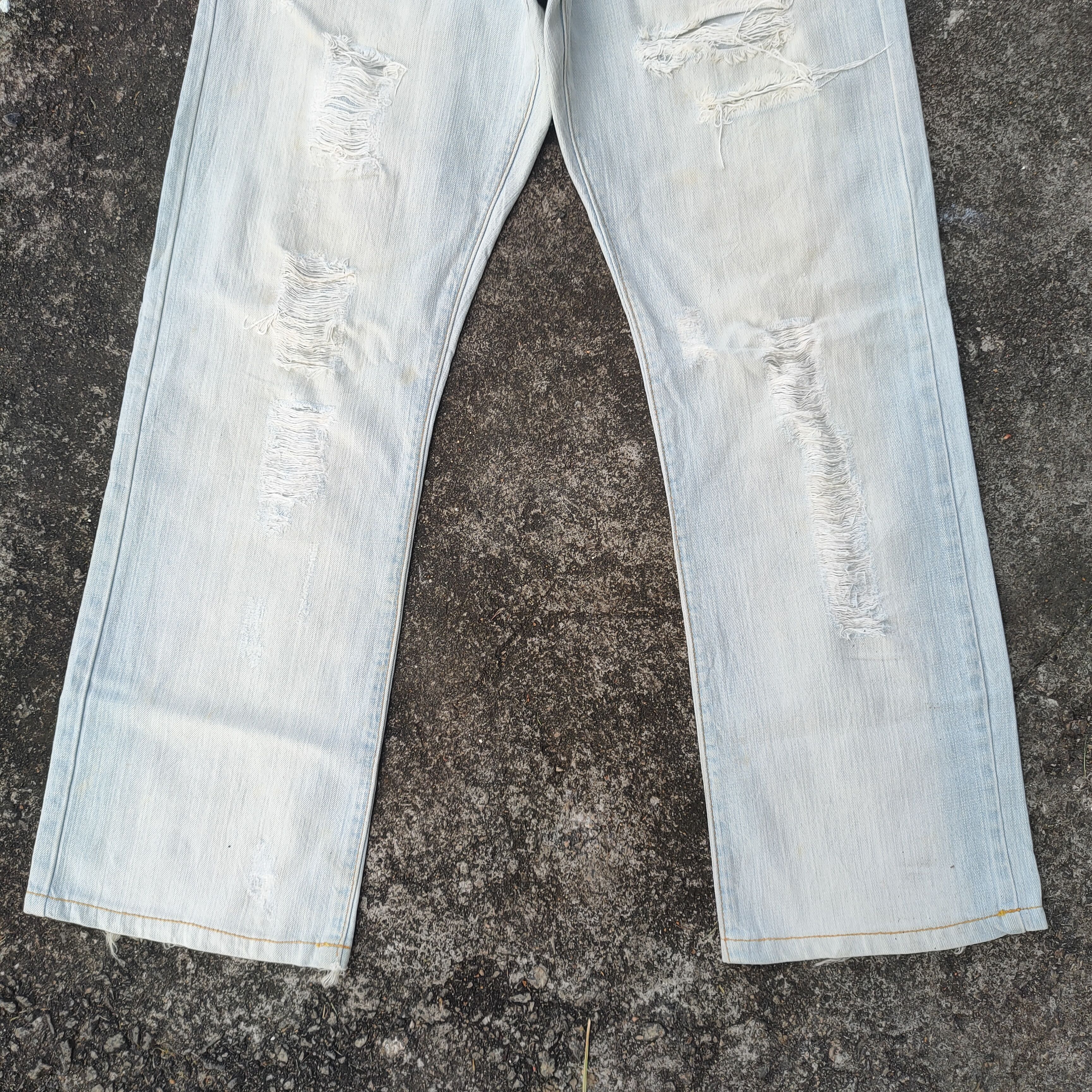 Japanese Brand × Jean × Vintage VINTAGE SEMANTIC DESIGN FLARE RIPPED LIGHT BLUE JEANS PANTS Size US 31 - 3 Thumbnail