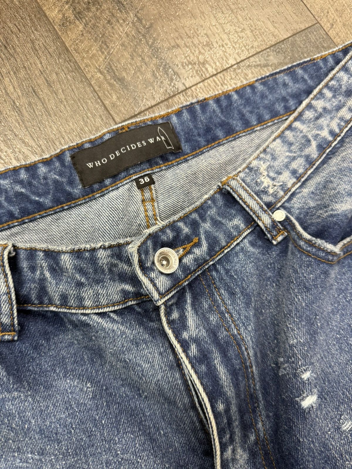Who Decides War RHINESTONE WASHED DENIM Size US 36 / EU 52 - 3 Thumbnail