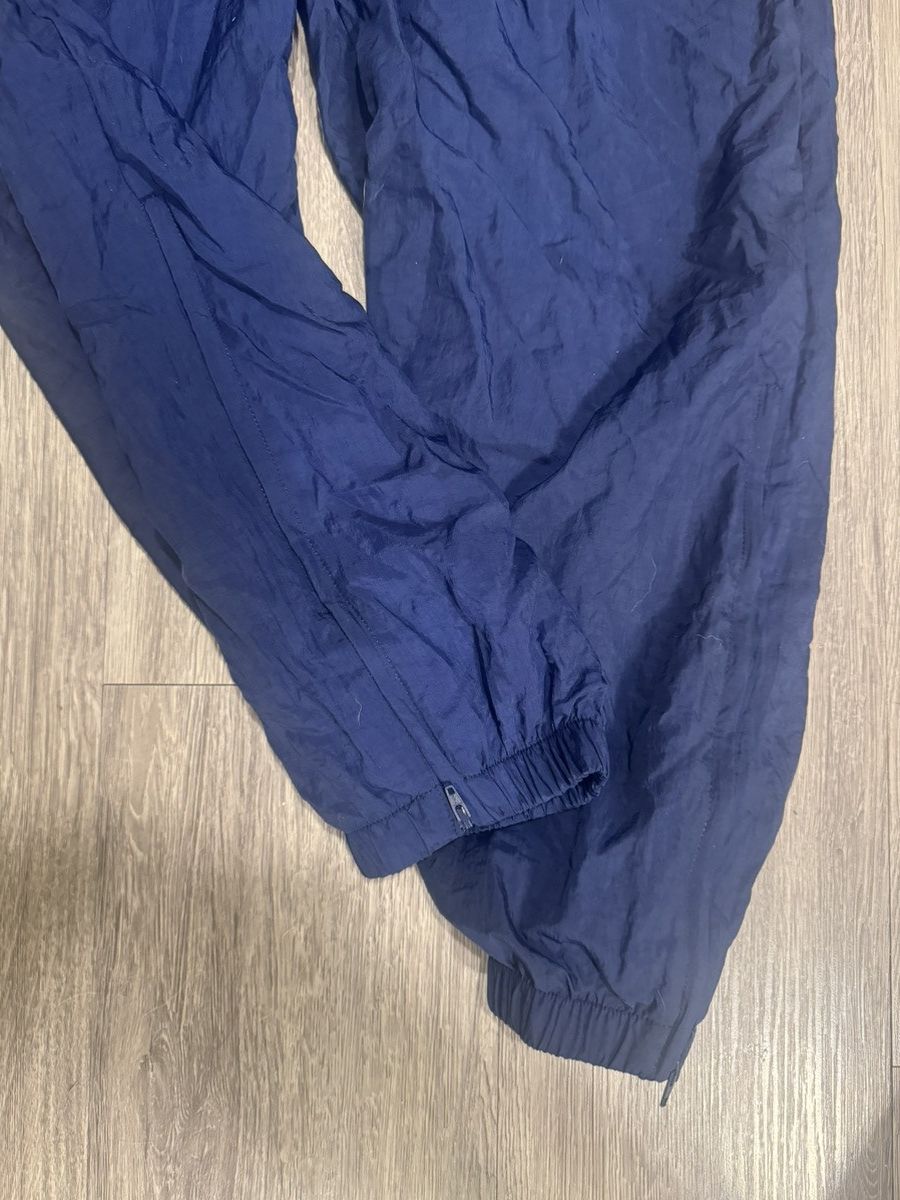 Nike × Vintage Vintage X Nike nylon warmup pants Size US 34 / EU 50 - 4 Thumbnail