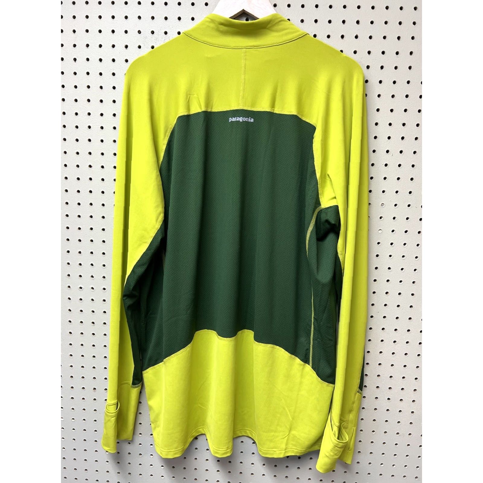 Patagonia PATAGONIA ALL-WEATHER ZIP NECK TOP Shirt Mens XL Green Mock Neck Zip Front 1/2 Zip Thumbholes Mitt Cuffs Activewear Size US XL / EU 56 / 4 - 2 Thumbnail