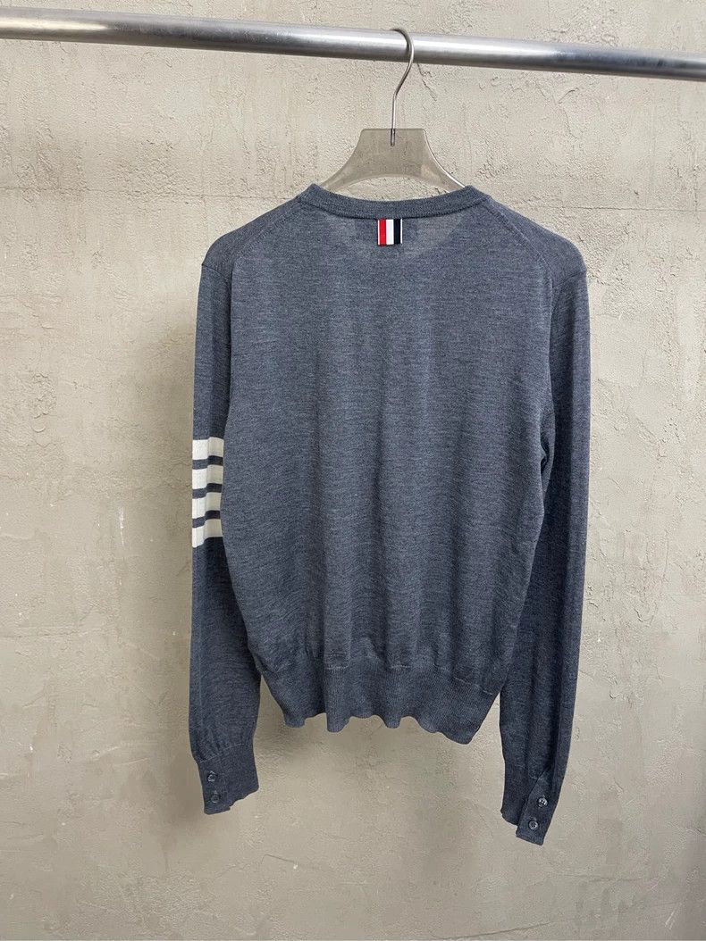 Thom Browne Thom browne Gray four-striped round-neck wool sweater 2504- Size US XS / EU 42 / 0 - 2 Thumbnail