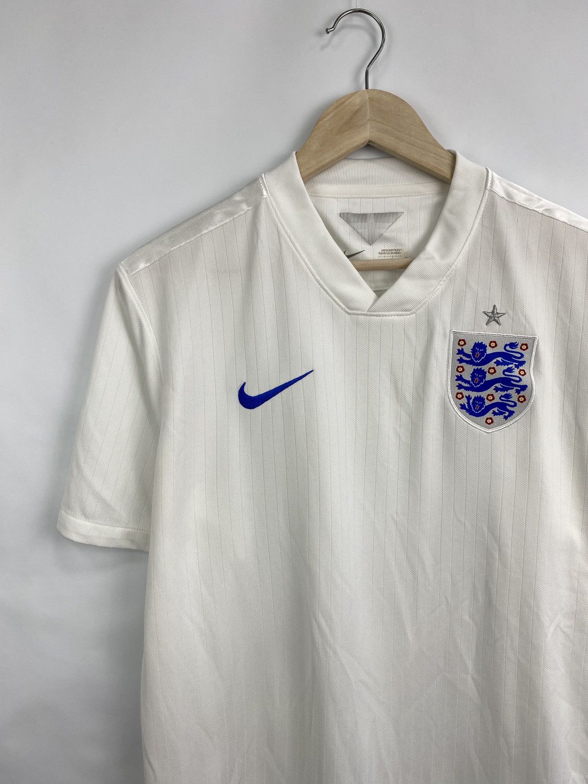Nike 🏴󠁧󠁢󠁥󠁮󠁧󠁿 2014 Nike England Soccer Jersey T-Shirt Rare Retro Hype Size US L / EU 52-54 / 3 - 2 Thumbnail