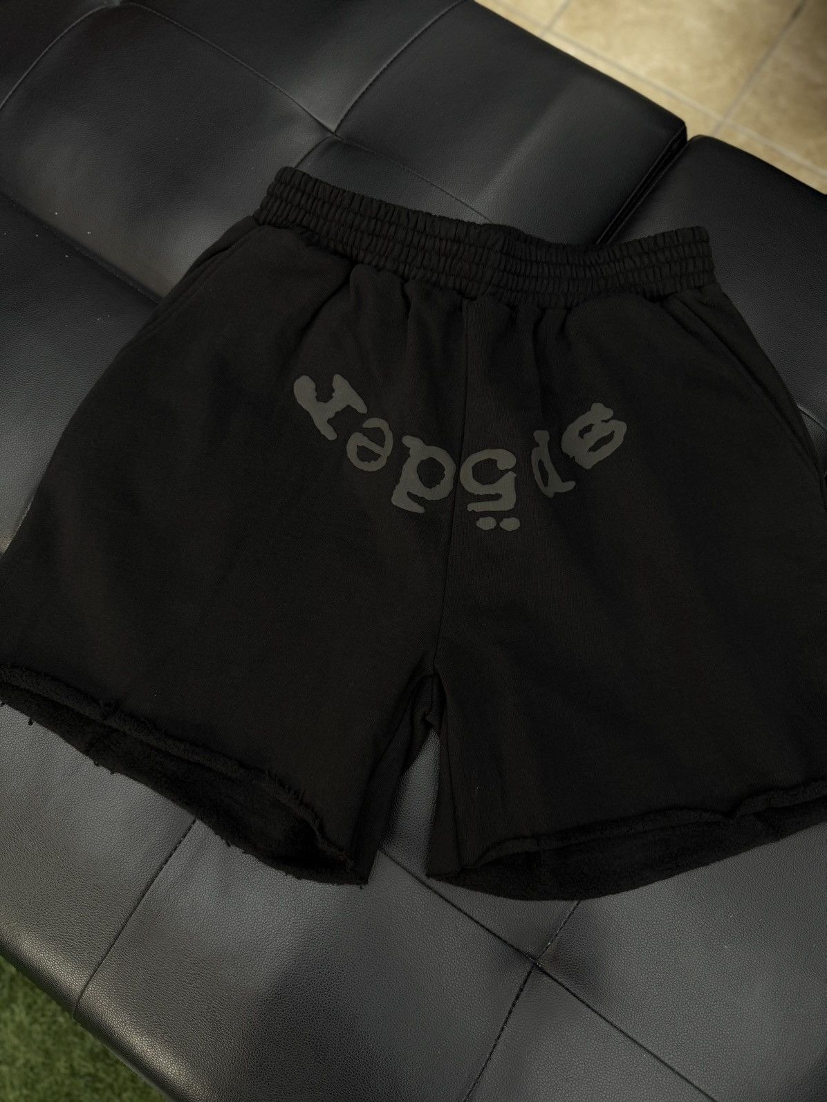 Sp5der Sp5der Worldwide Phantom Shorts Size XL (NEW) Size US 34 / EU 50 - 1 Thumbnail