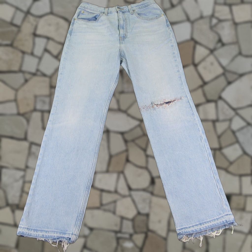 Levi's Levis Jeans Womens 30x29 Blue Denim 70s High Slim Straight Light Wash Fray Pants Size 30" / US 8 / IT 44 - 1 Thumbnail