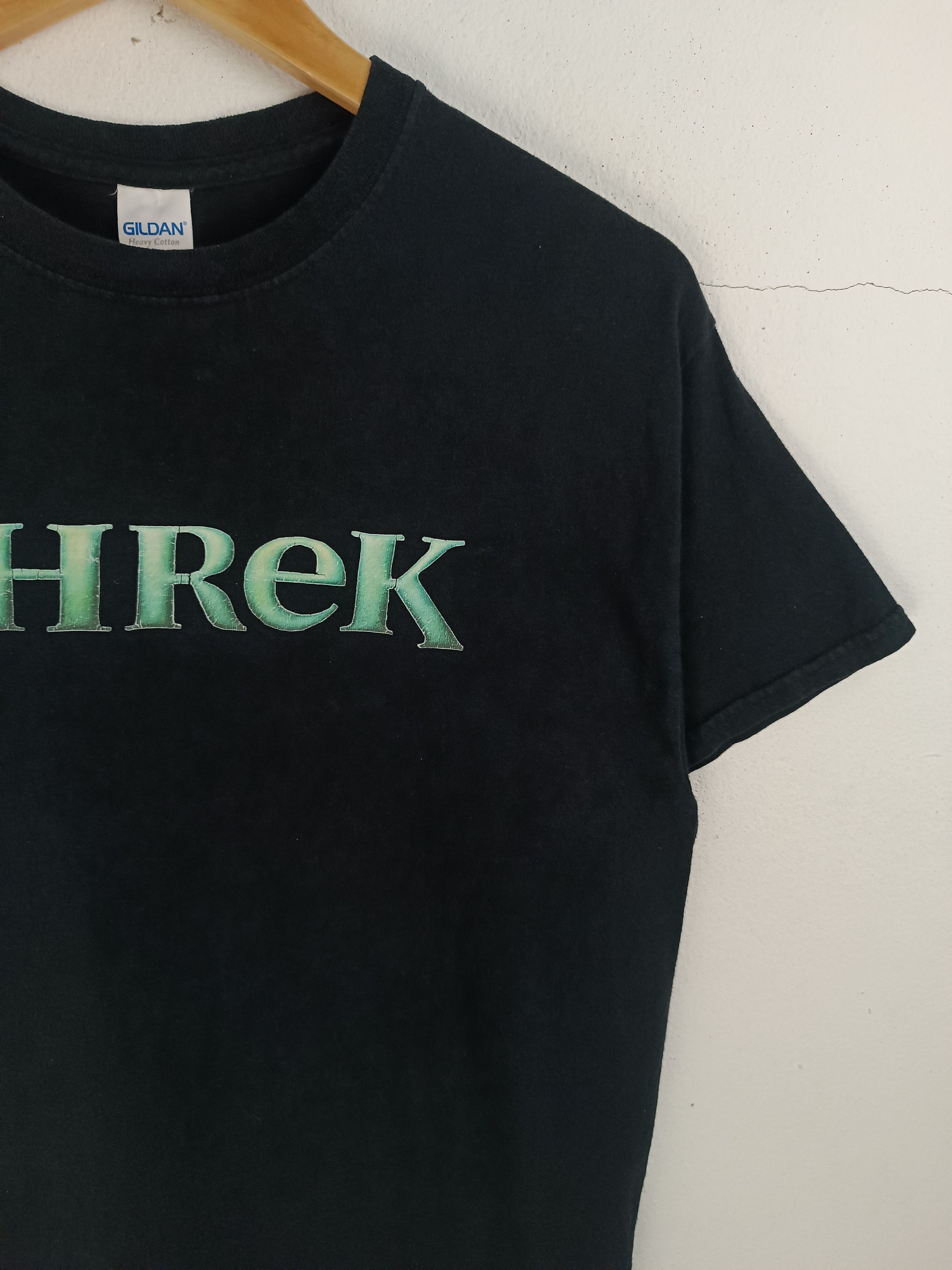 Cartoon Network VINTAGE FADED SHREK CLASSIC LOGO DREAMWORKS ANIMATION TEE Size US M / EU 48-50 / 2 - 6 Thumbnail